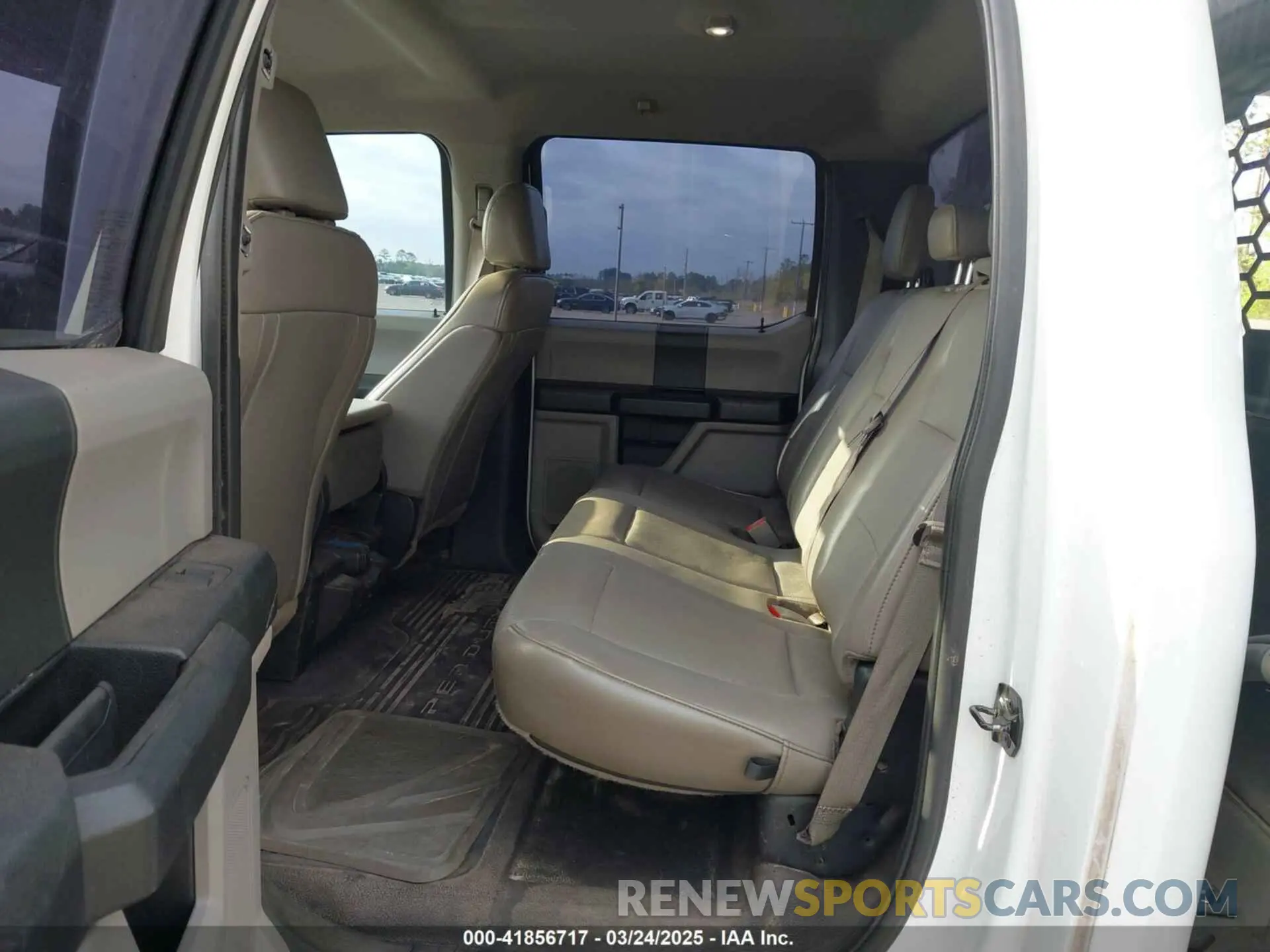 7 Photograph of a damaged car 1FD0W5GT0KEG57605 FORD F-550 CHASSIS 2019