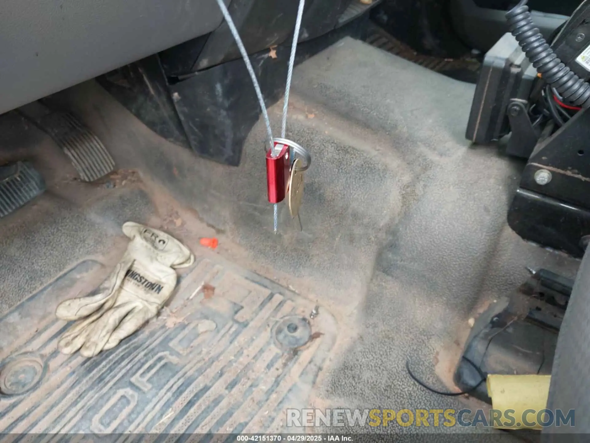 11 Photograph of a damaged car 1FD0X5HT6KEF86390 FORD F-550 CHASSIS 2019