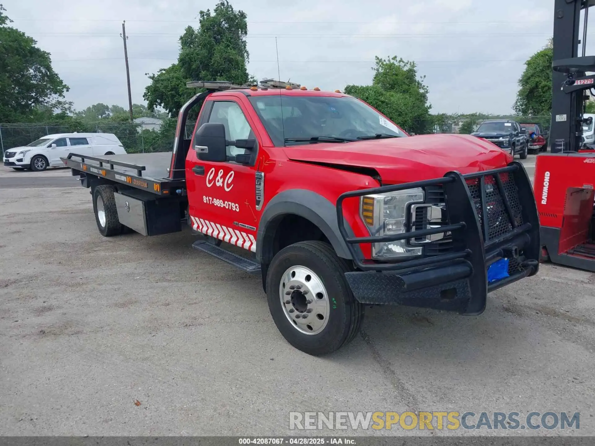 1 Photograph of a damaged car 1FDUF5GT1KEF20884 FORD F-550 CHASSIS 2019
