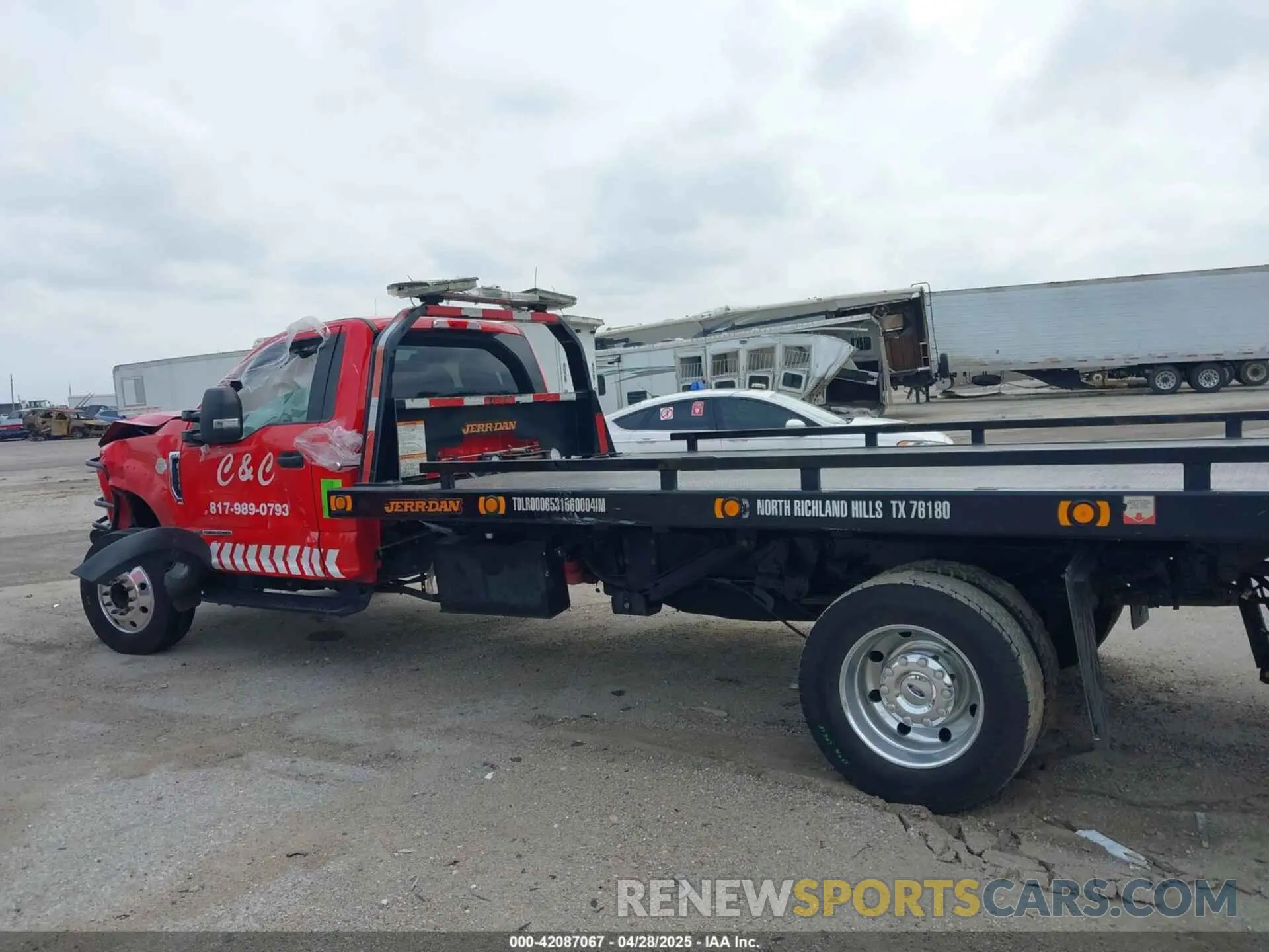14 Photograph of a damaged car 1FDUF5GT1KEF20884 FORD F-550 CHASSIS 2019