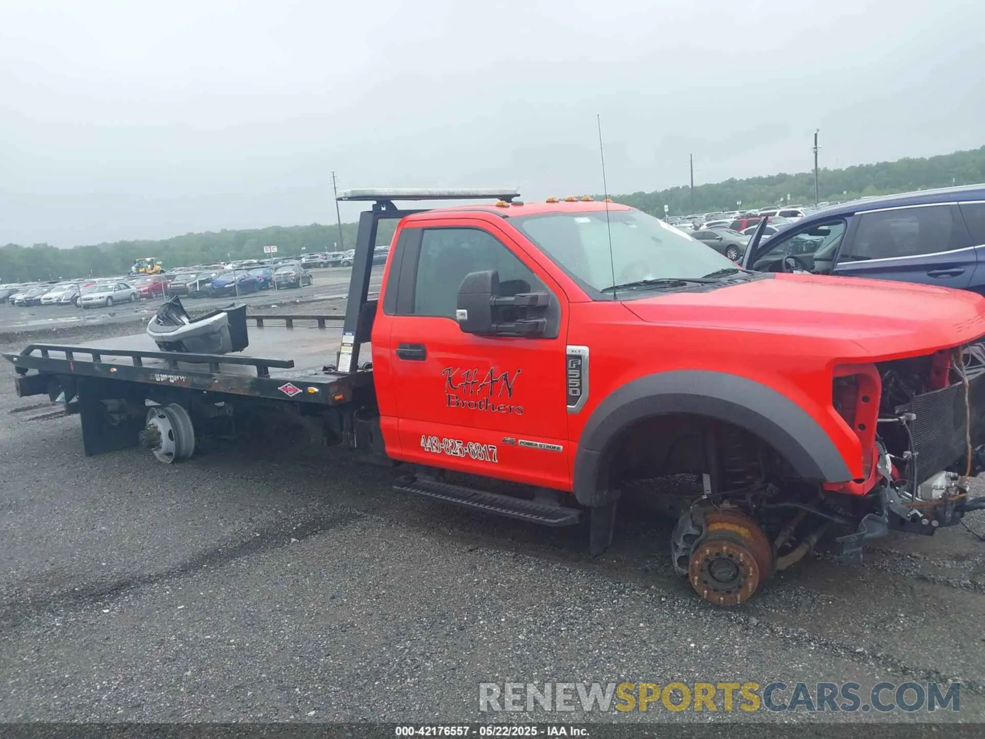 13 Photograph of a damaged car 1FDUF5HT3KDA05762 FORD F-550 CHASSIS 2019