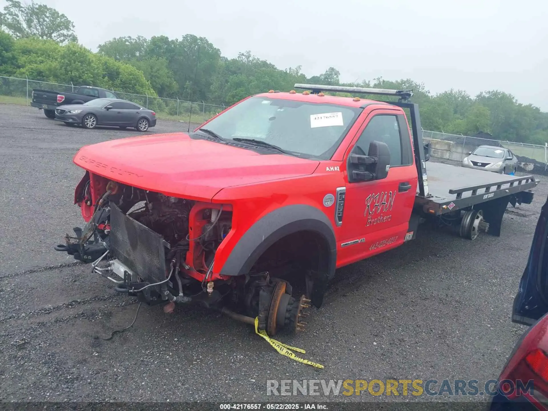 2 Photograph of a damaged car 1FDUF5HT3KDA05762 FORD F-550 CHASSIS 2019