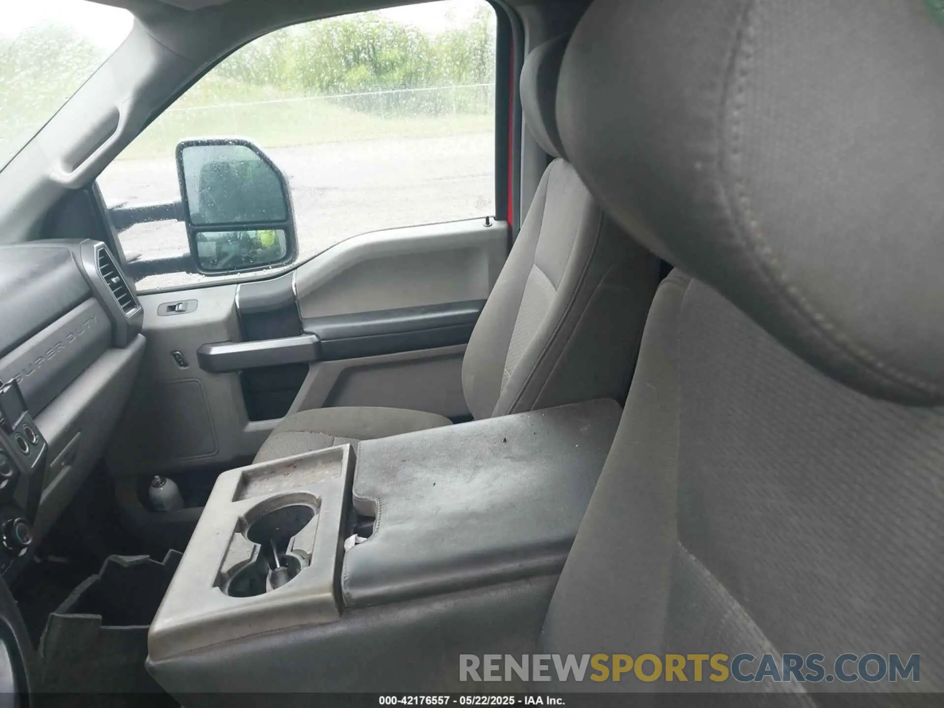 7 Photograph of a damaged car 1FDUF5HT3KDA05762 FORD F-550 CHASSIS 2019
