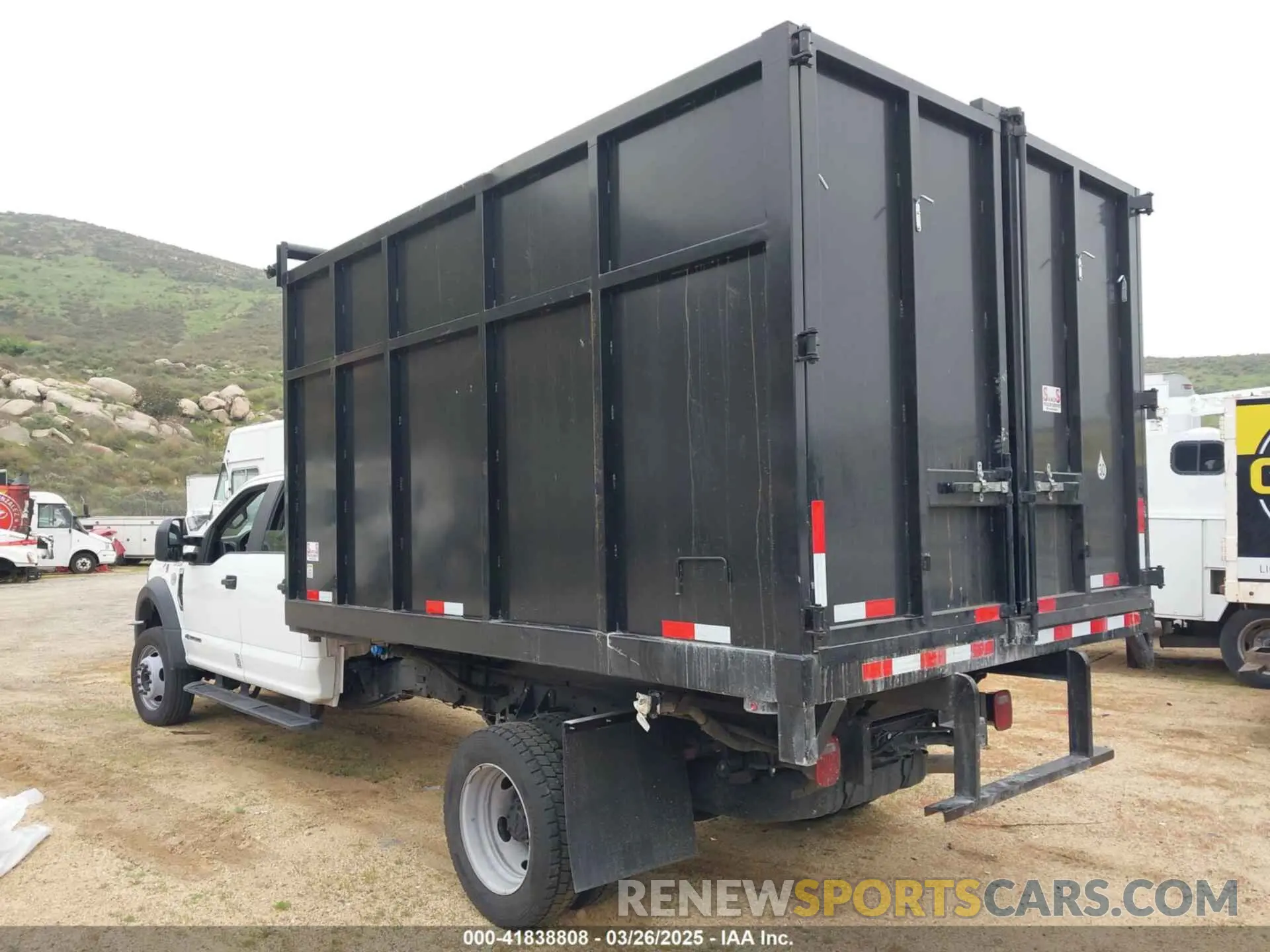 3 Photograph of a damaged car 1FDUF5GT0LED33895 FORD F-550 CHASSIS 2020