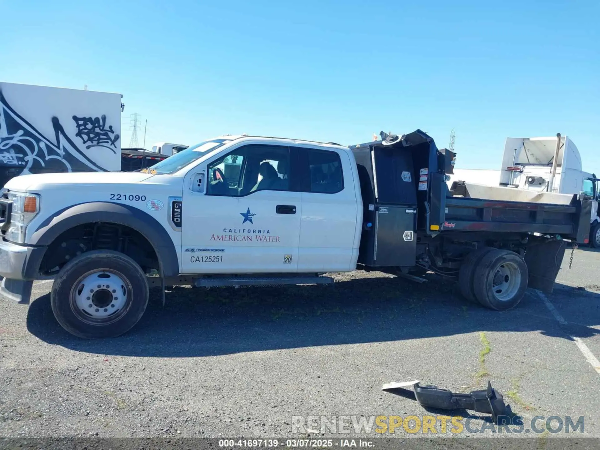 16 Photograph of a damaged car 1FD0X5GT7NEE93562 FORD F-550 CHASSIS 2022