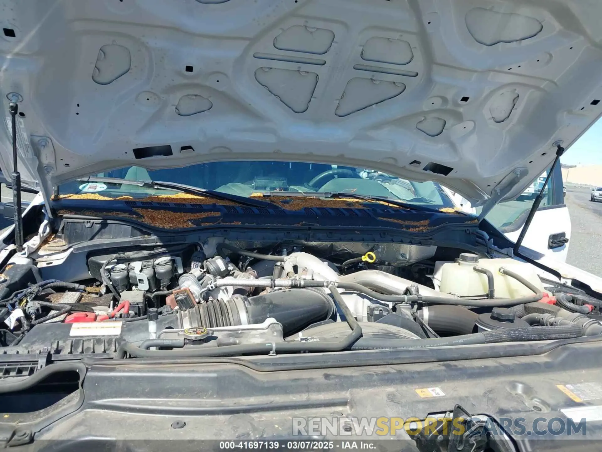 9 Photograph of a damaged car 1FD0X5GT7NEE93562 FORD F-550 CHASSIS 2022