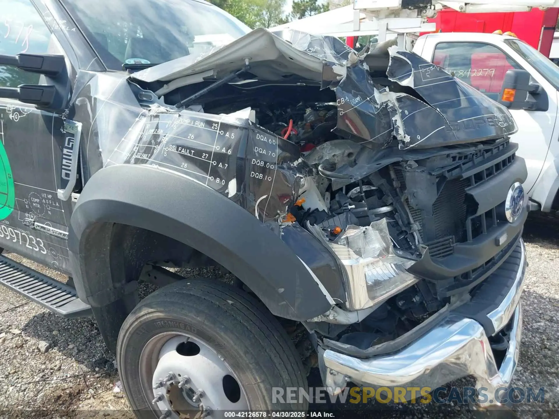 11 Photograph of a damaged car 1FDUF5HT2NEE52260 FORD F-550 CHASSIS 2022