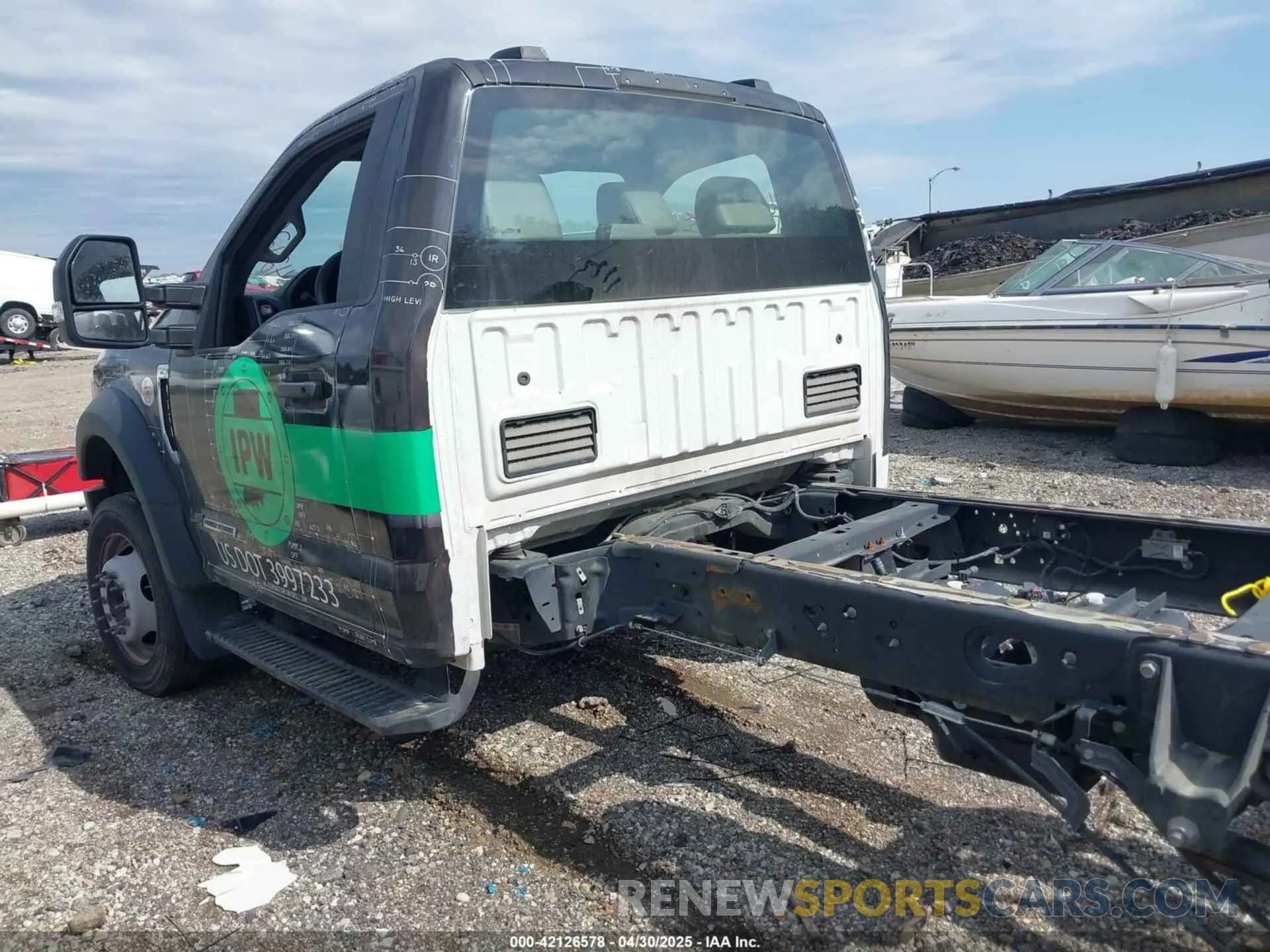 14 Photograph of a damaged car 1FDUF5HT2NEE52260 FORD F-550 CHASSIS 2022