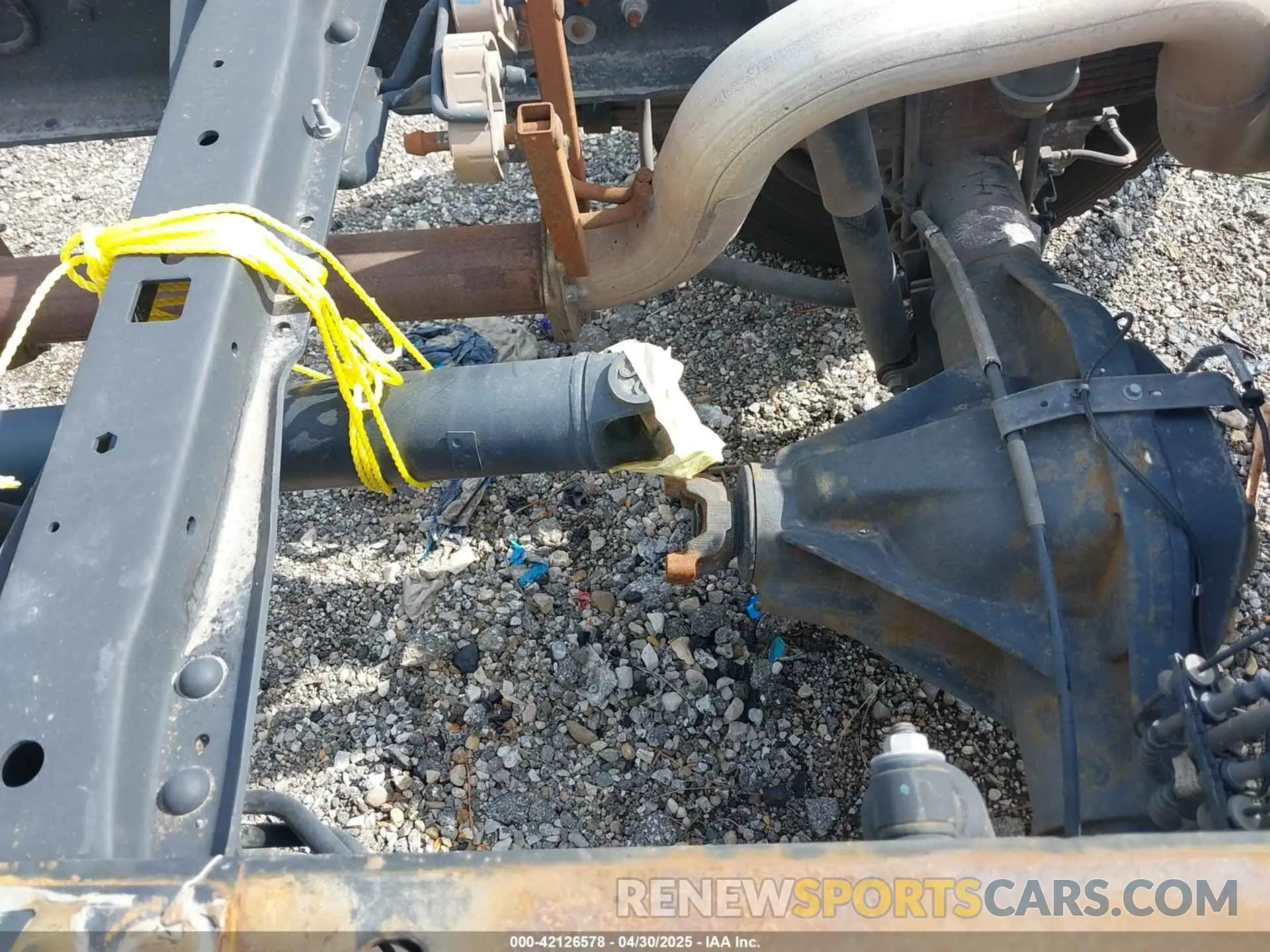 16 Photograph of a damaged car 1FDUF5HT2NEE52260 FORD F-550 CHASSIS 2022