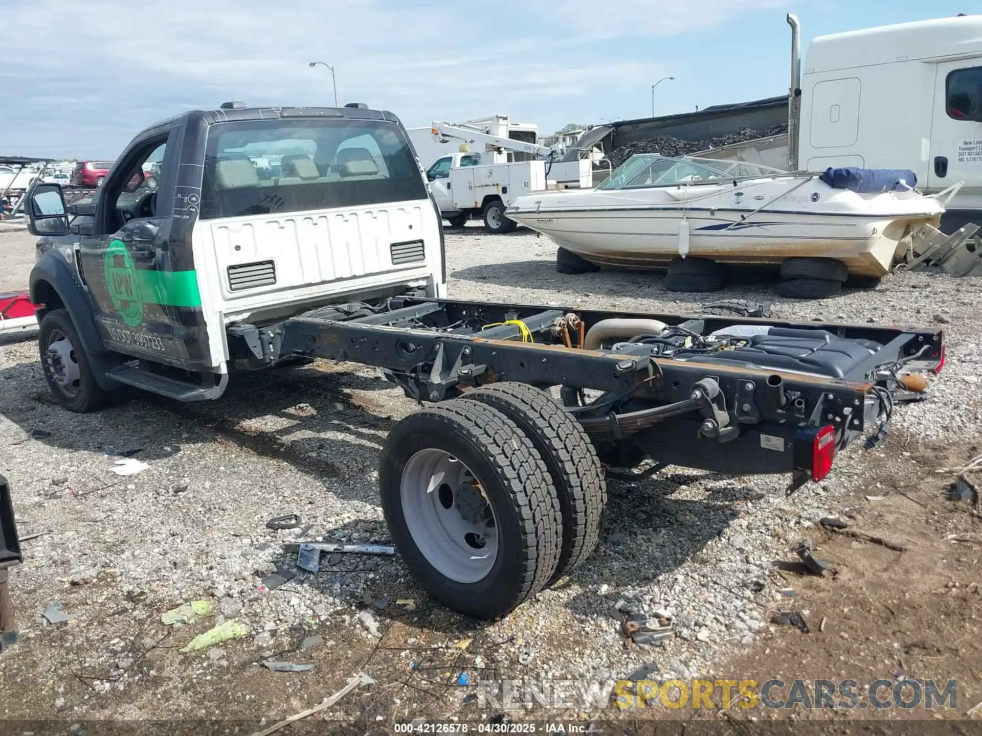 3 Photograph of a damaged car 1FDUF5HT2NEE52260 FORD F-550 CHASSIS 2022