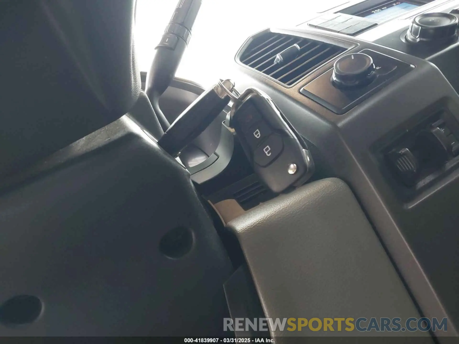 10 Photograph of a damaged car 1FDUF5HT8NDA04904 FORD F-550 CHASSIS 2022
