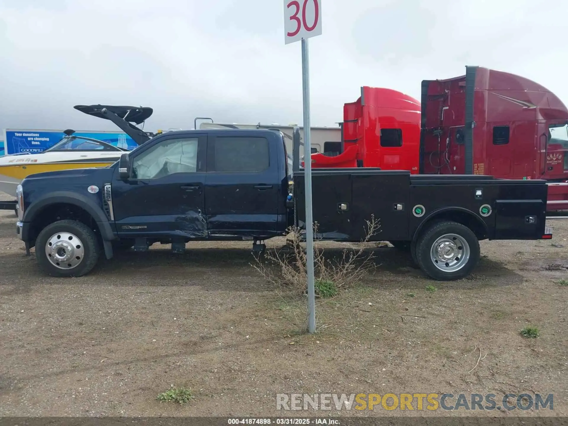 13 Photograph of a damaged car 1FD0W5HT6REE36535 FORD F-550 CHASSIS 2024