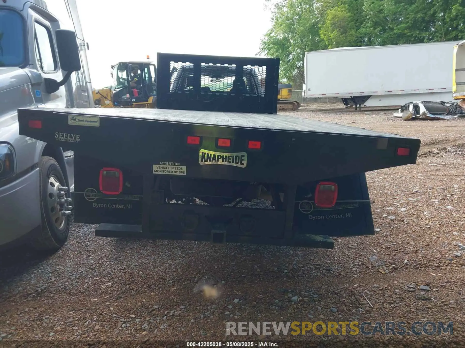 15 Photograph of a damaged car 1FDUF5GN8REE22091 FORD F-550 CHASSIS 2024
