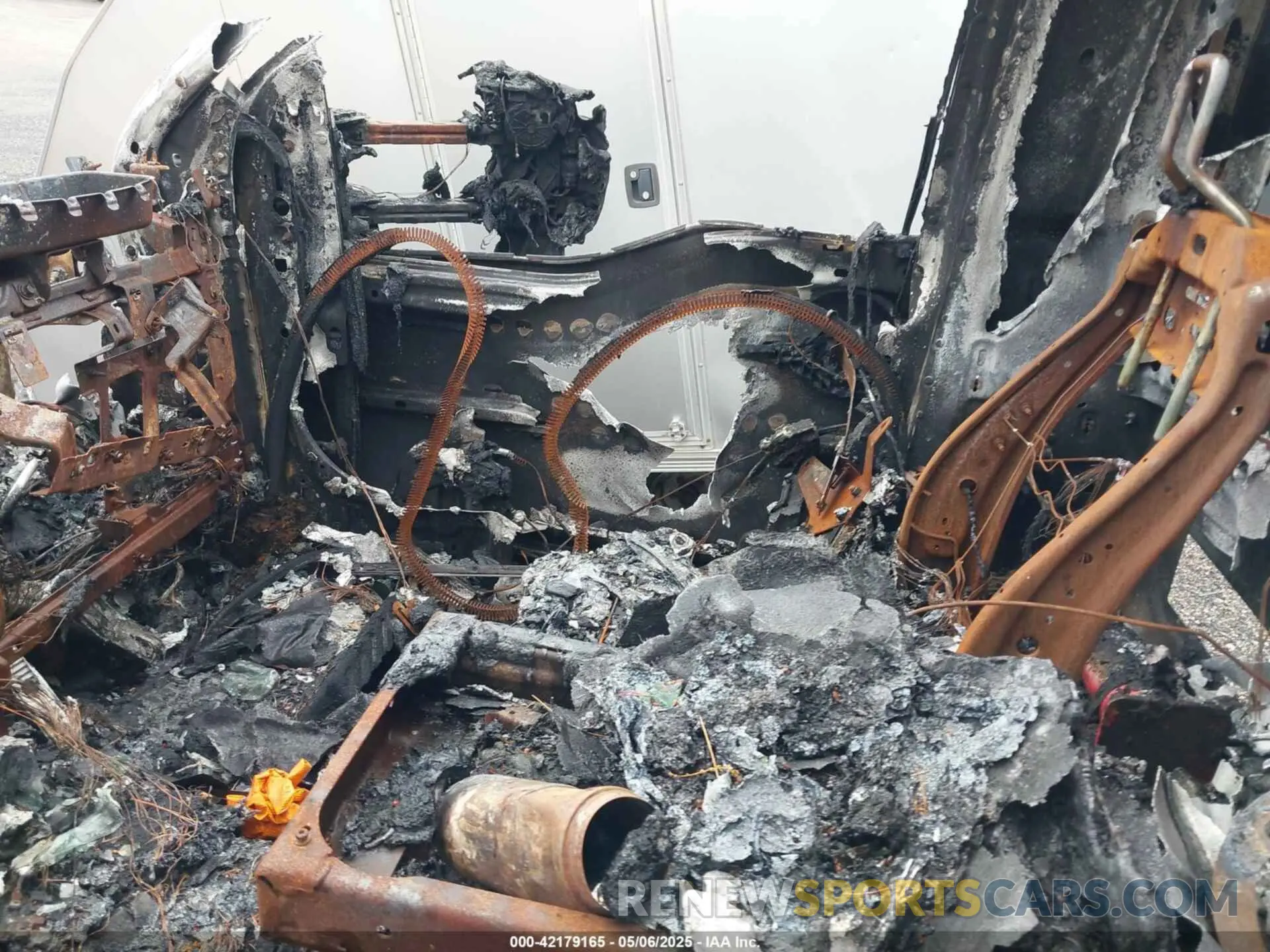 7 Photograph of a damaged car 1FDUF5HN1RDA13855 FORD F-550 CHASSIS 2024