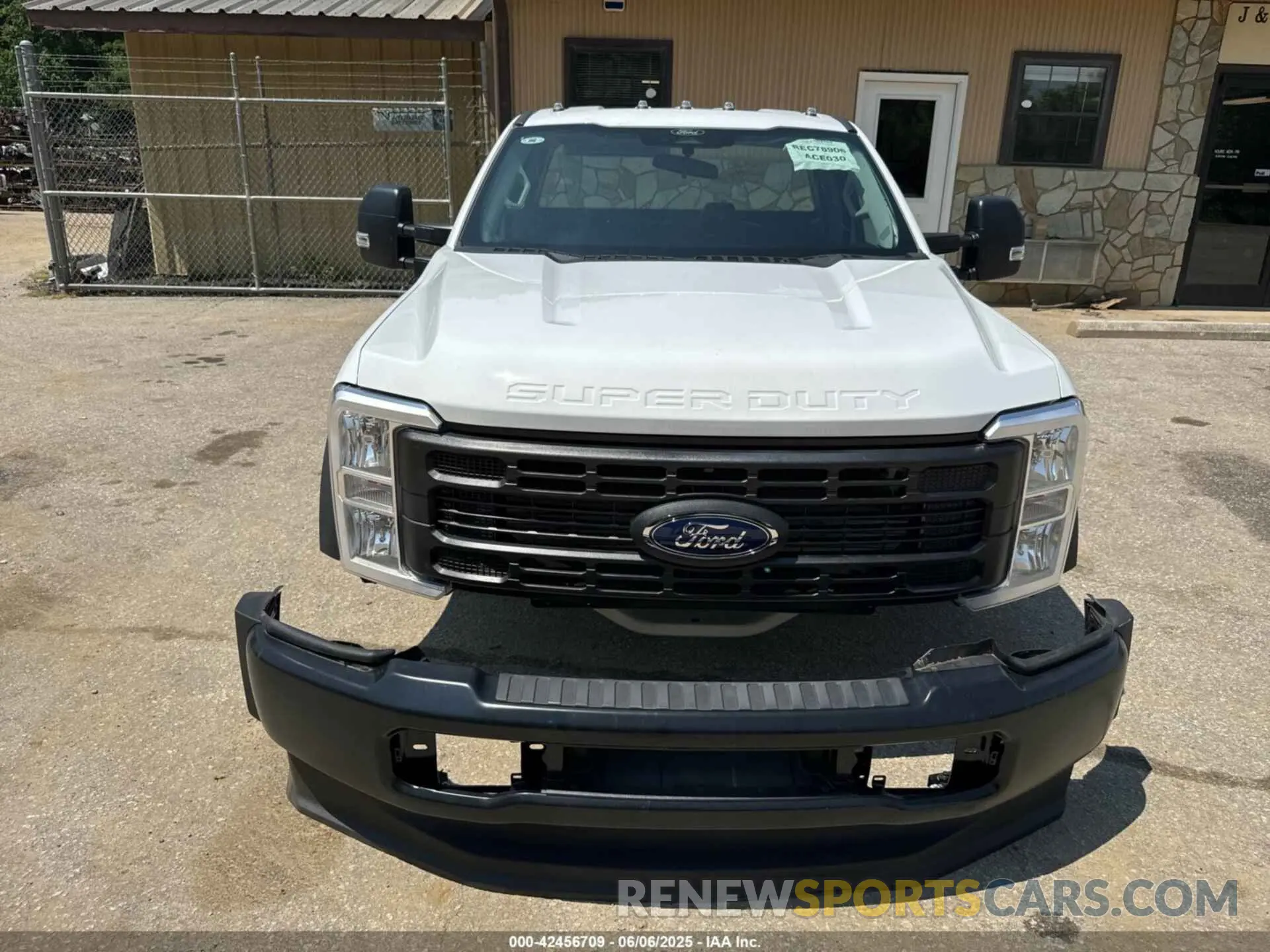 8 Photograph of a damaged car 1FDUF5HT0REC78906 FORD F-550 CHASSIS 2024