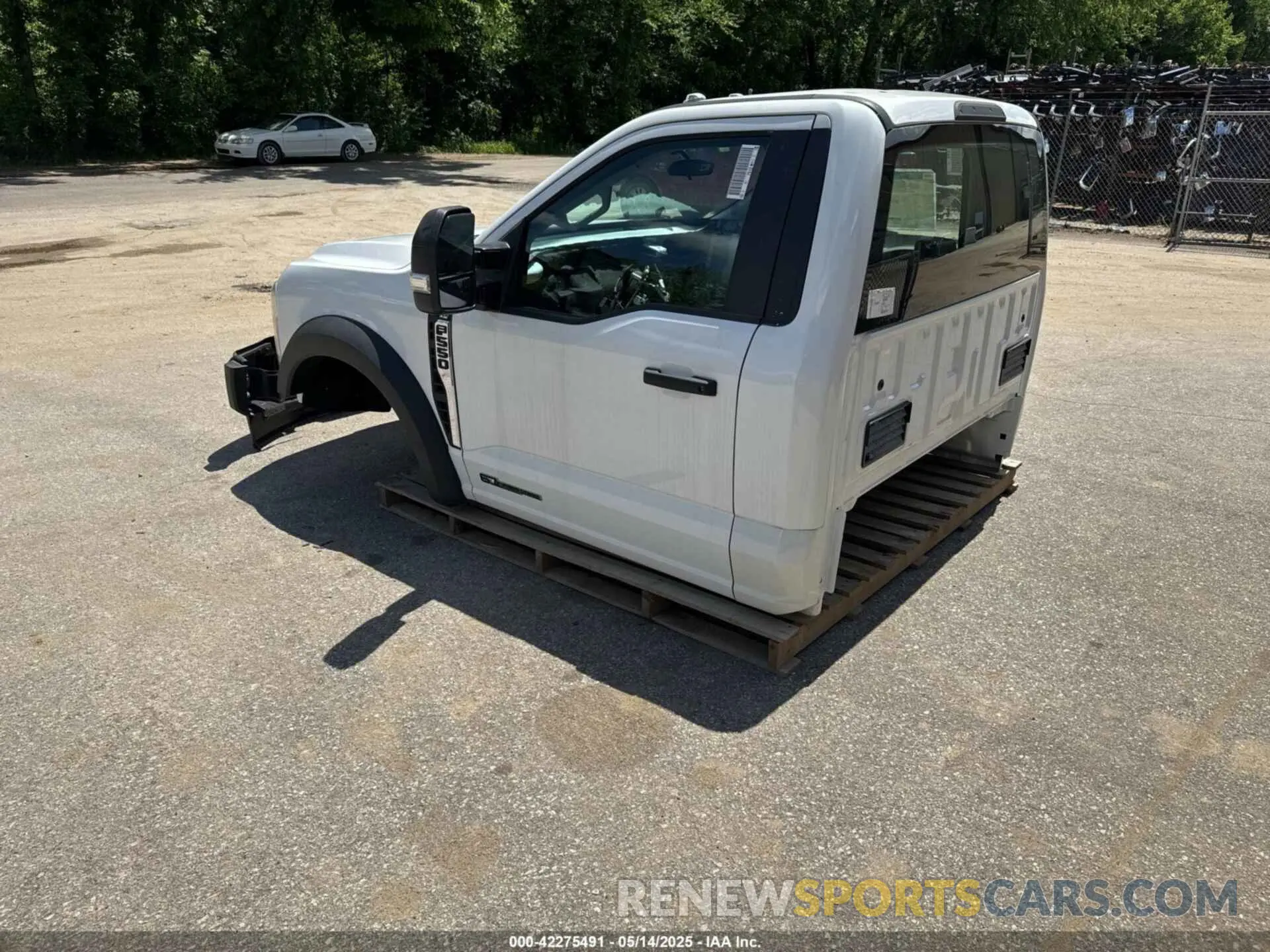 3 Photograph of a damaged car 1FDUF5HT2REC92127 FORD F-550 CHASSIS 2024