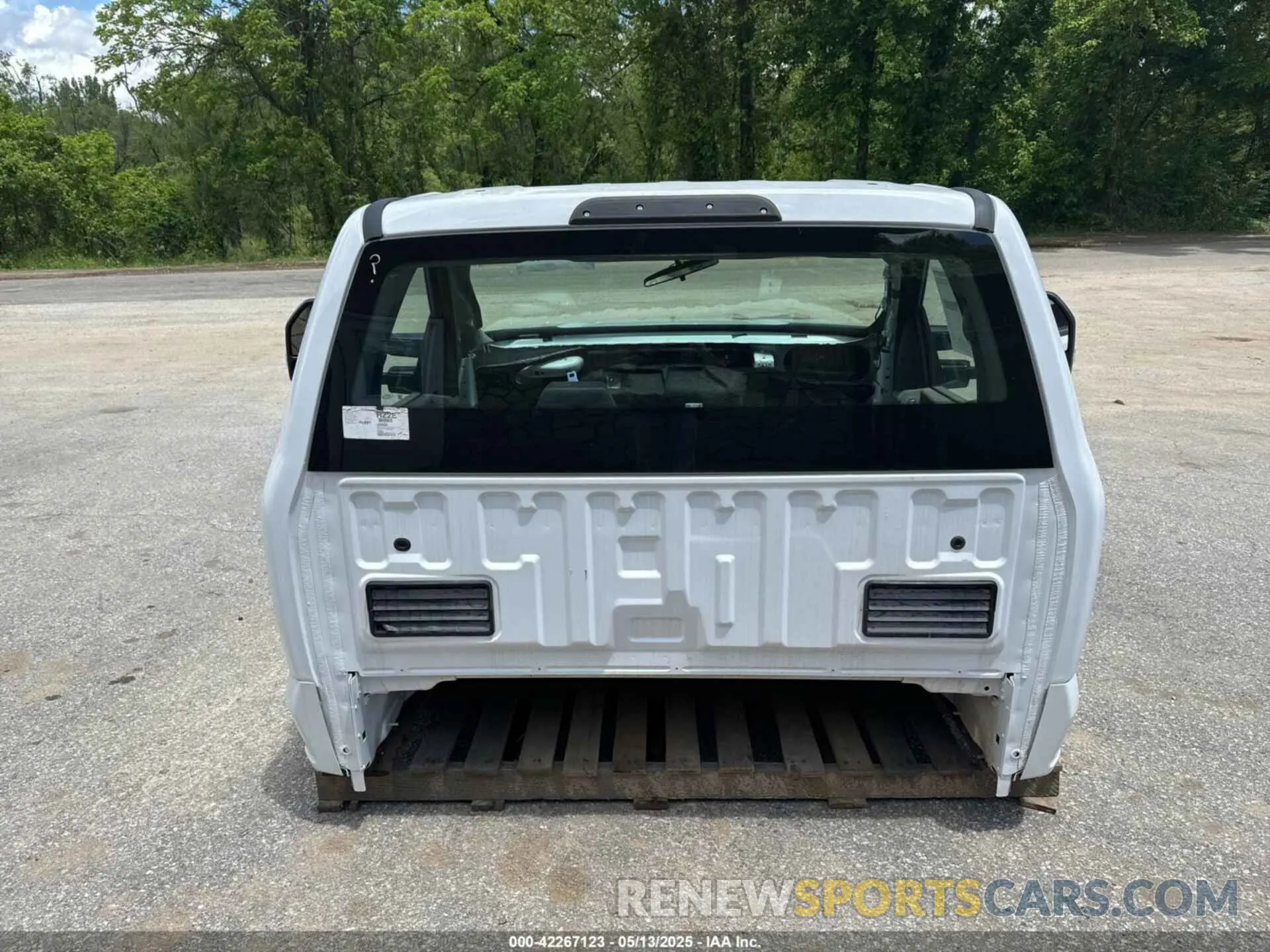 7 Photograph of a damaged car 1FDUF5HT6RED08023 FORD F-550 CHASSIS 2024