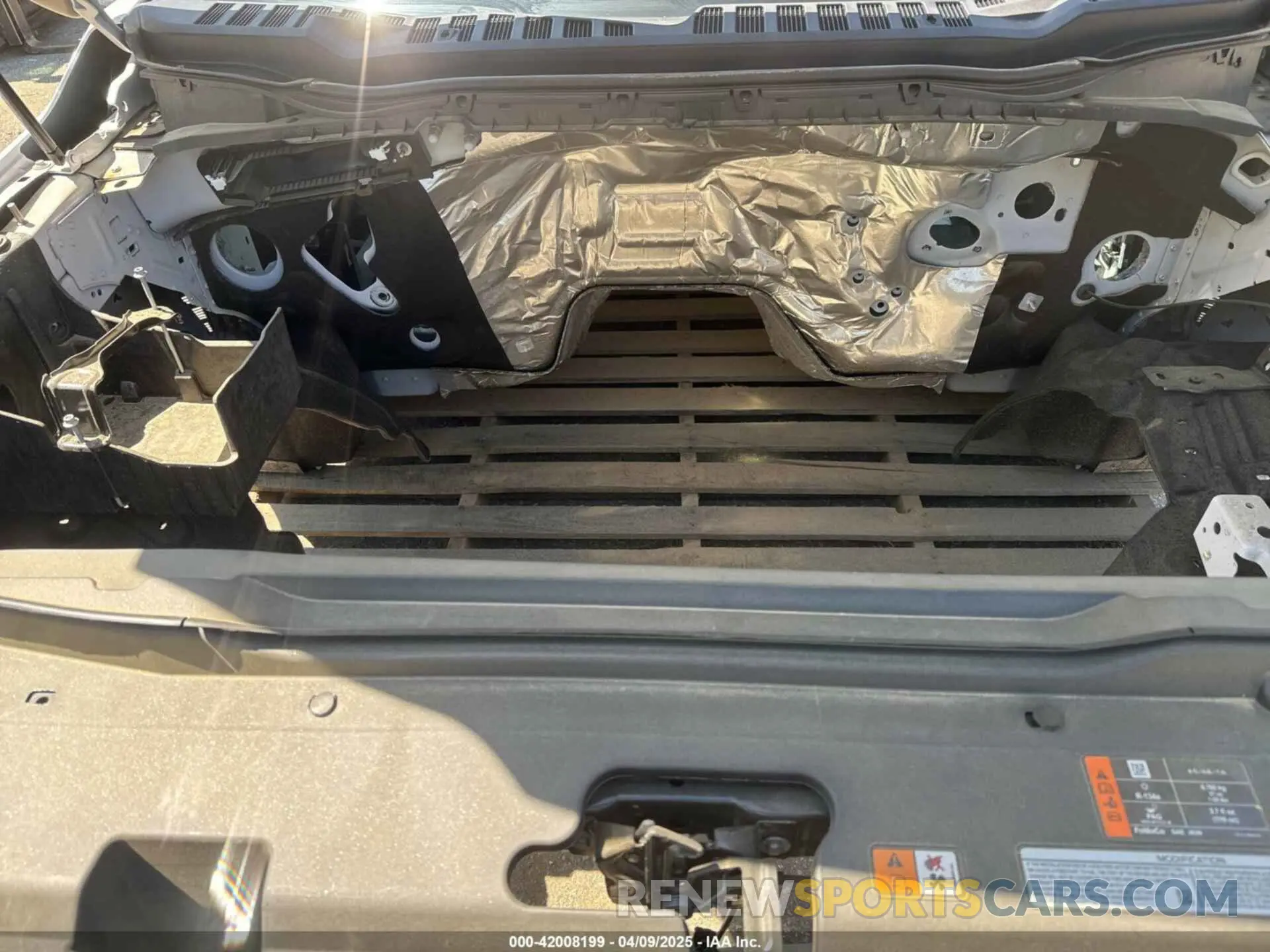 9 Photograph of a damaged car 1FDUF5HT8REC78958 FORD F-550 CHASSIS 2024