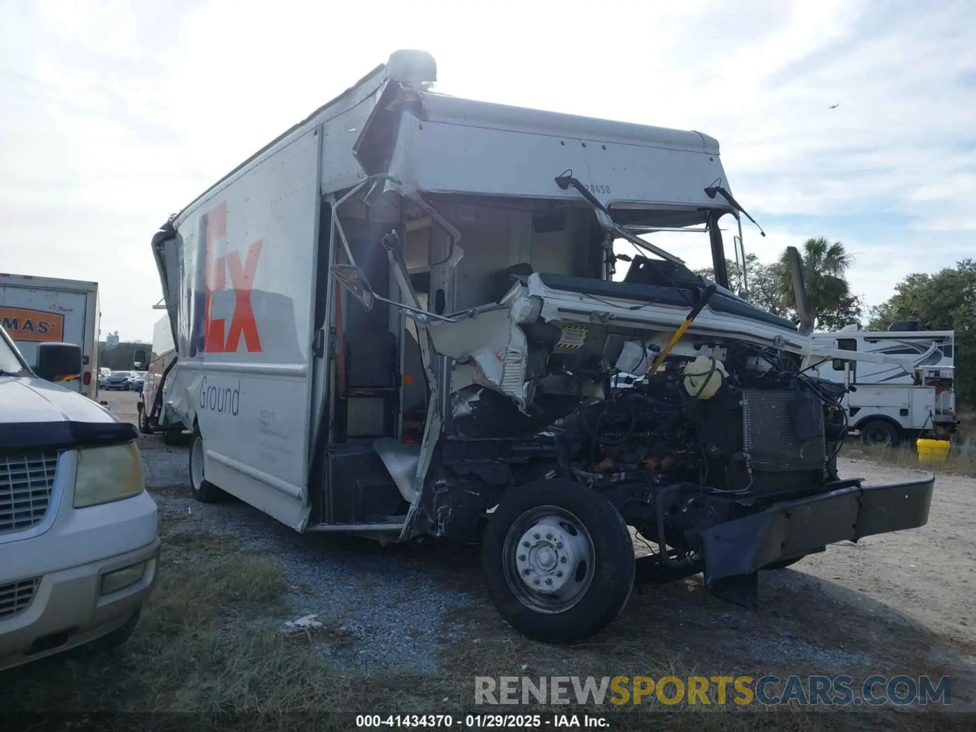 1 Photograph of a damaged car 1F65F5KYXK0A21643 FORD F-59 COMMERCIAL STRIPPED 2019