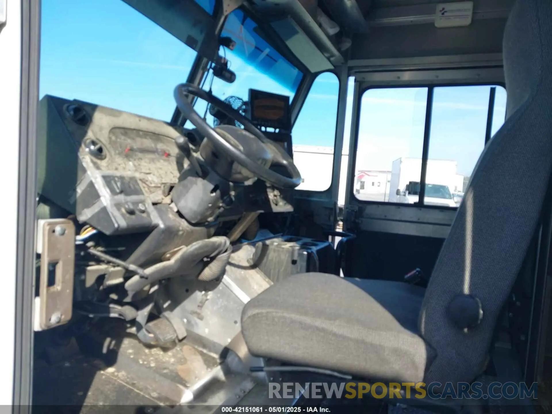 6 Photograph of a damaged car 1F66F5KYXK0A04202 FORD F-59 COMMERCIAL STRIPPED 2019
