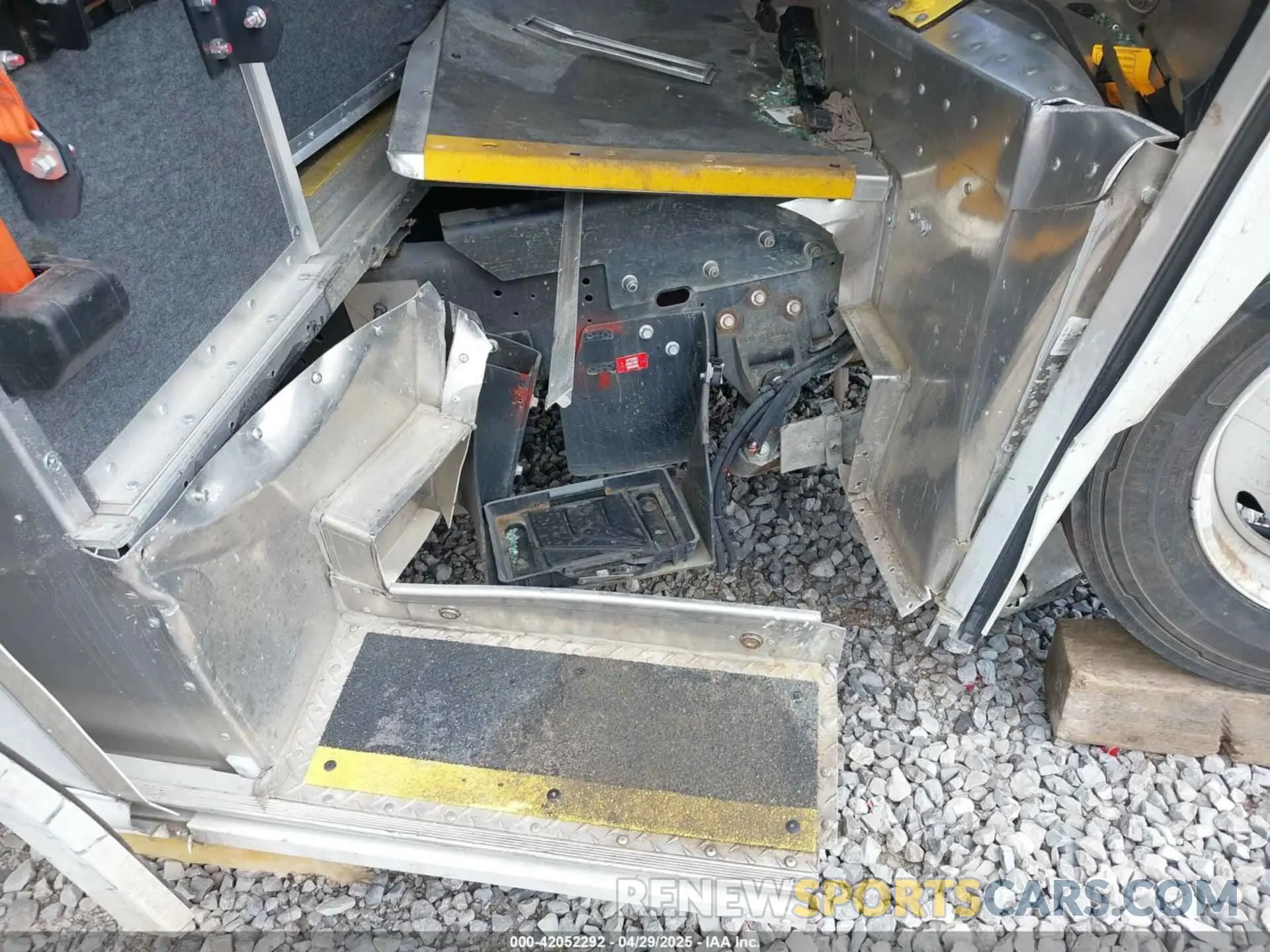 22 Photograph of a damaged car 1F66F5KN5N0A13903 FORD F-59 COMMERCIAL STRIPPED 2022