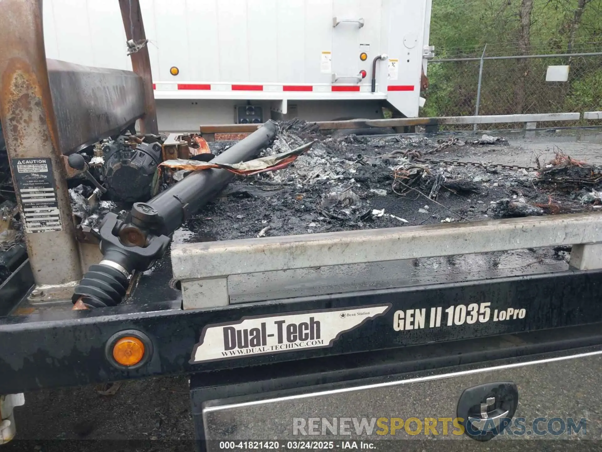 14 Photograph of a damaged car 1FDFF6KTXPDA02856 FORD F-600 CHASSIS 2023