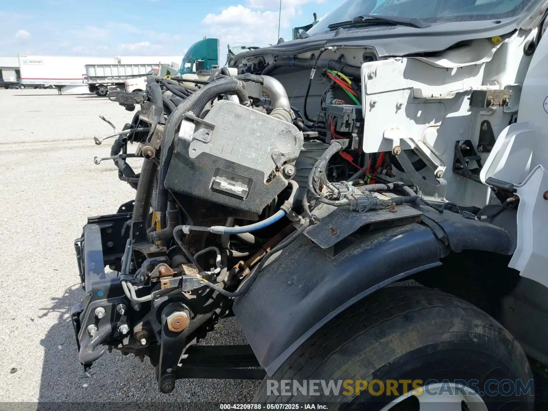 11 Photograph of a damaged car 1FDWF7DC2KDF10301 FORD F-750 DIESEL 2019