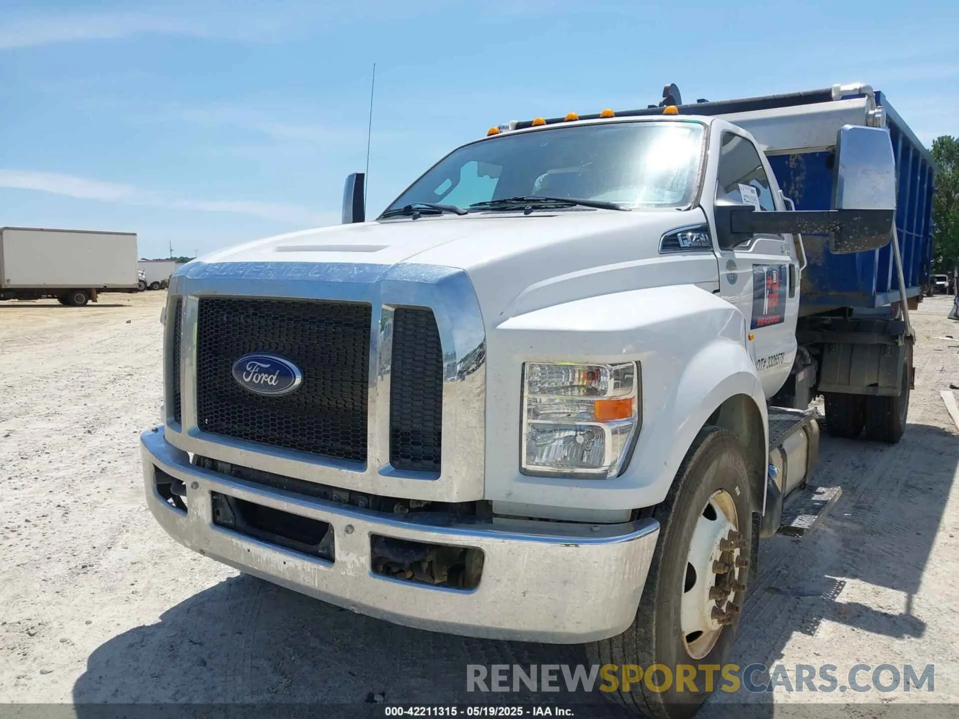 24 Photograph of a damaged car 1FDWF7DEHMDF00585 FORD F-750 DIESEL 2021