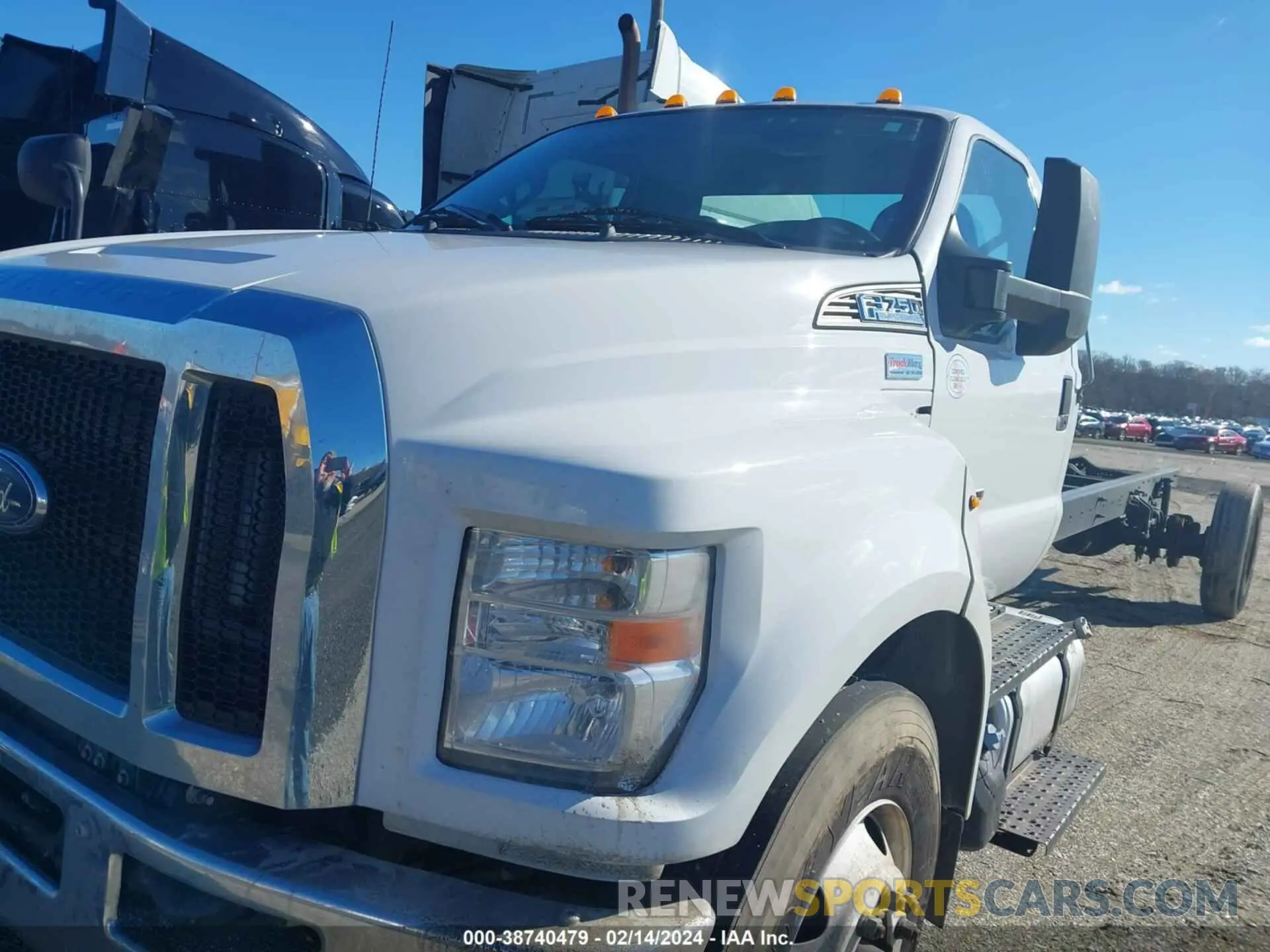 2 Photograph of a damaged car 1FDNF7DE8NDF10742 FORD F-750 DIESEL 2022
