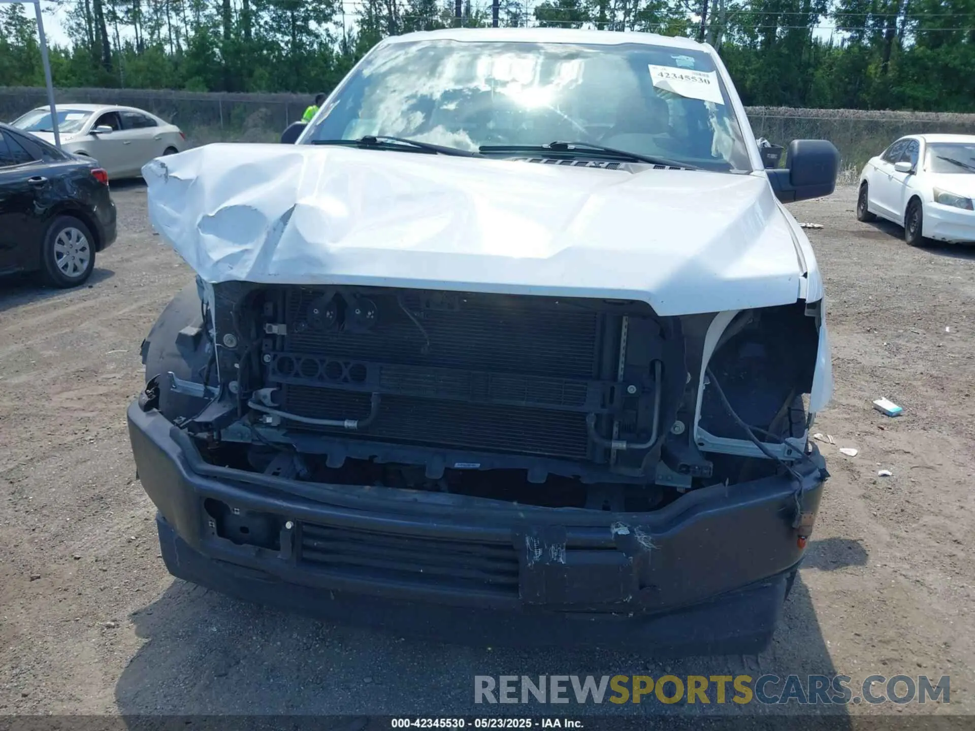 6 Photograph of a damaged car 1FTMF1CD1KKCO5739 FORD F15 2019