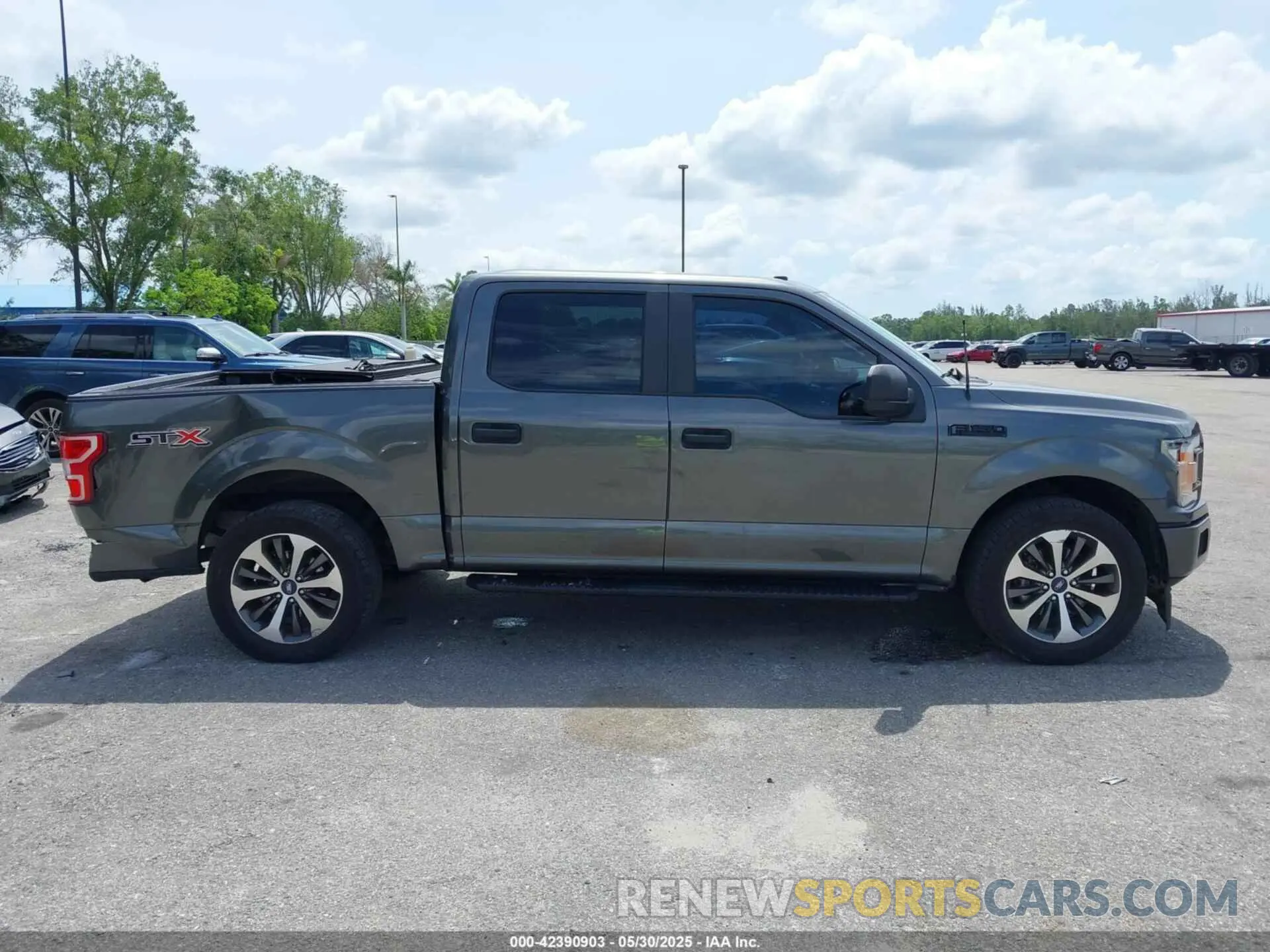 14 Photograph of a damaged car 1FTEW1CP8KFC02796 FORD F150 2019