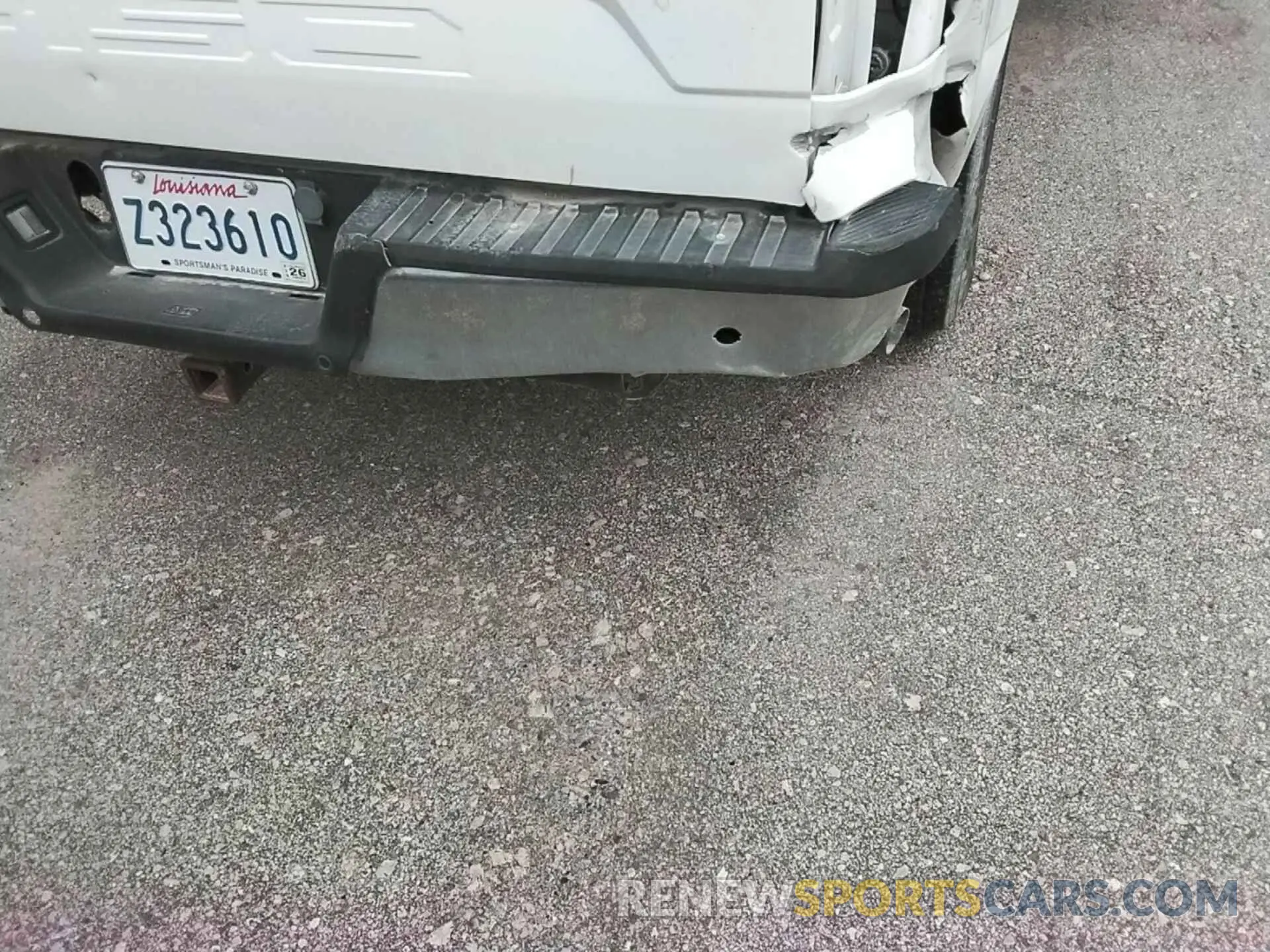 16 Photograph of a damaged car 1FTEW1E50KKC27405 FORD F150 2019