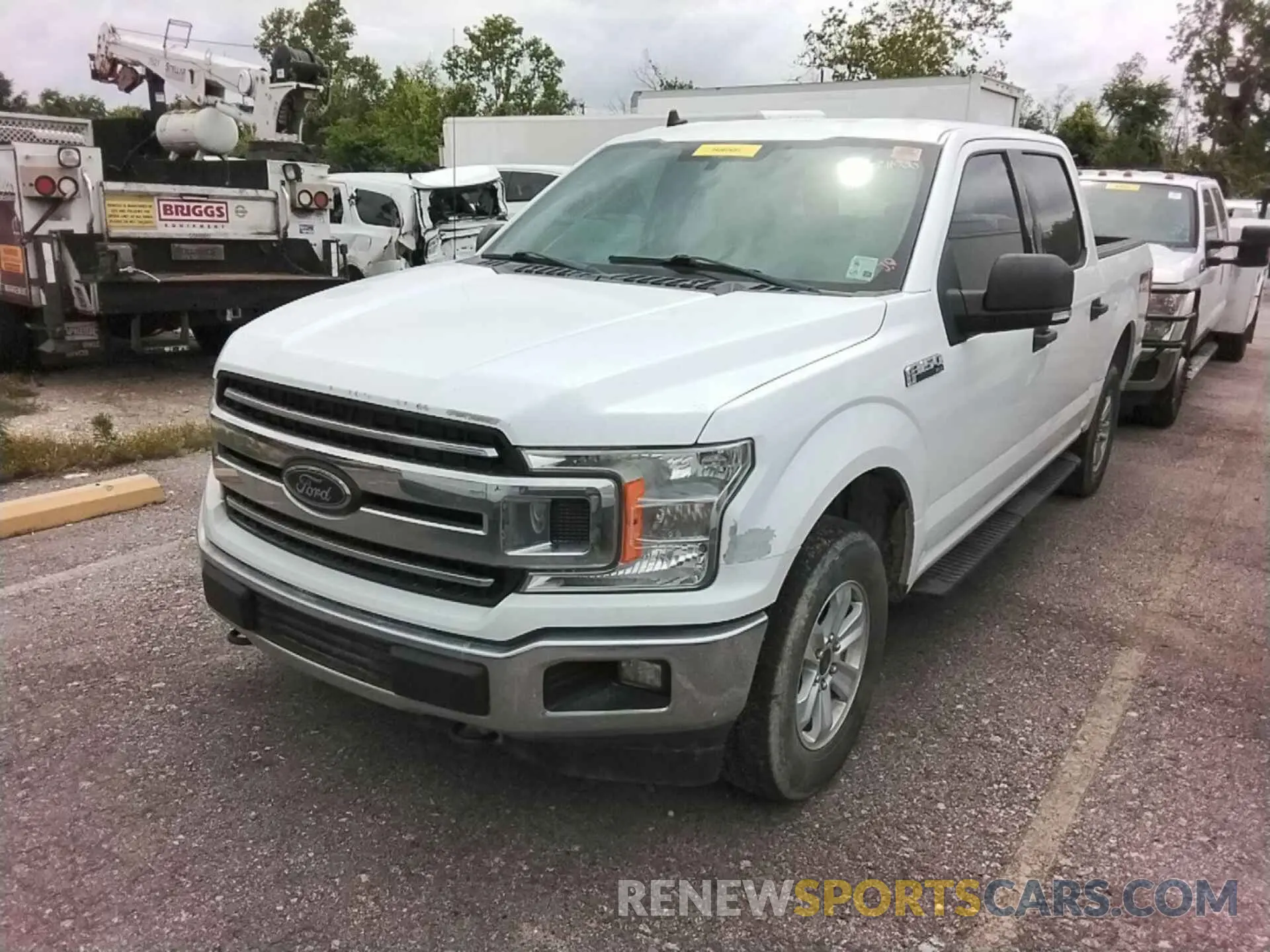 29 Photograph of a damaged car 1FTEW1E50KKC27405 FORD F150 2019