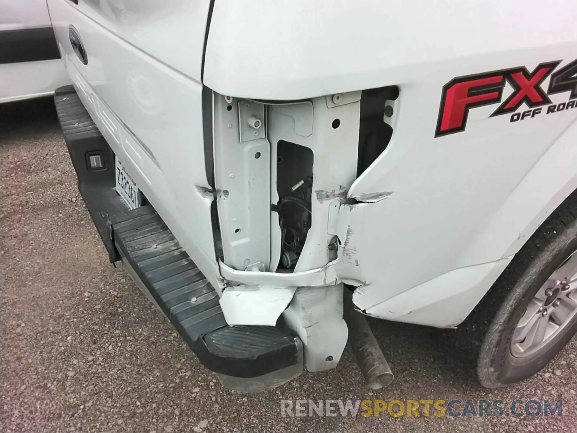 7 Photograph of a damaged car 1FTEW1E50KKC27405 FORD F150 2019