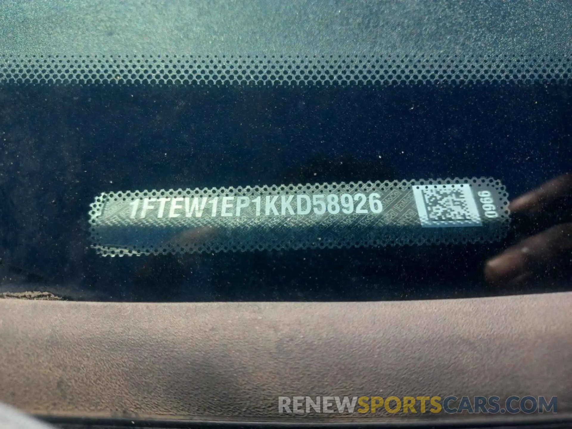 14 Photograph of a damaged car 1FTEW1EP1KKD58926 FORD F150 2019
