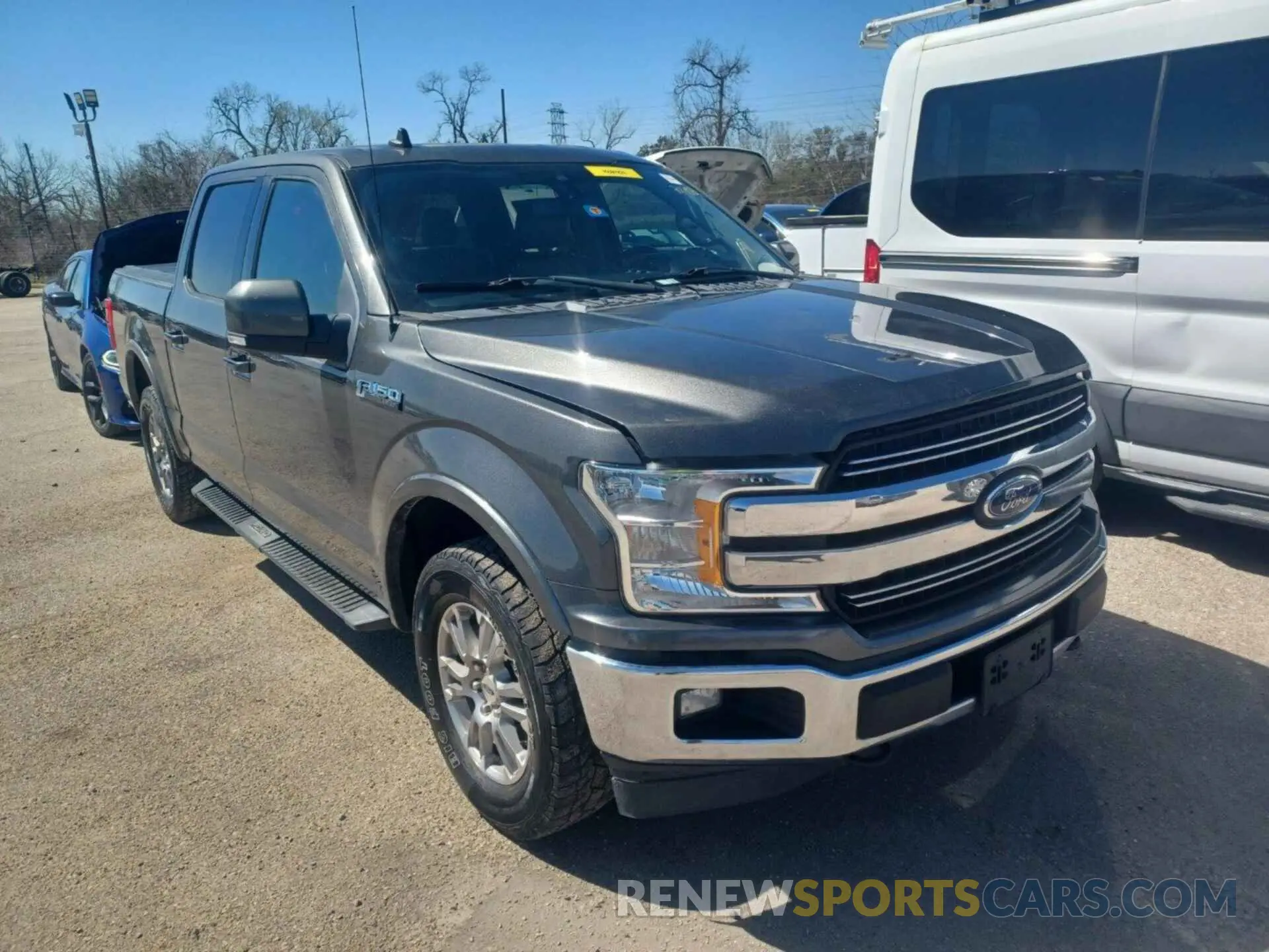 24 Photograph of a damaged car 1FTEW1EP1KKD58926 FORD F150 2019