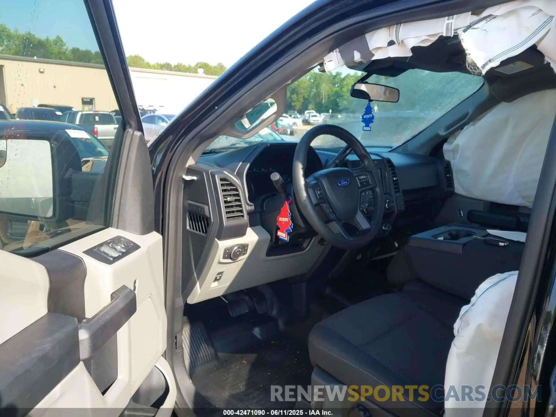 5 Photograph of a damaged car 1FTEW1EP6KFD07074 FORD F150 2019