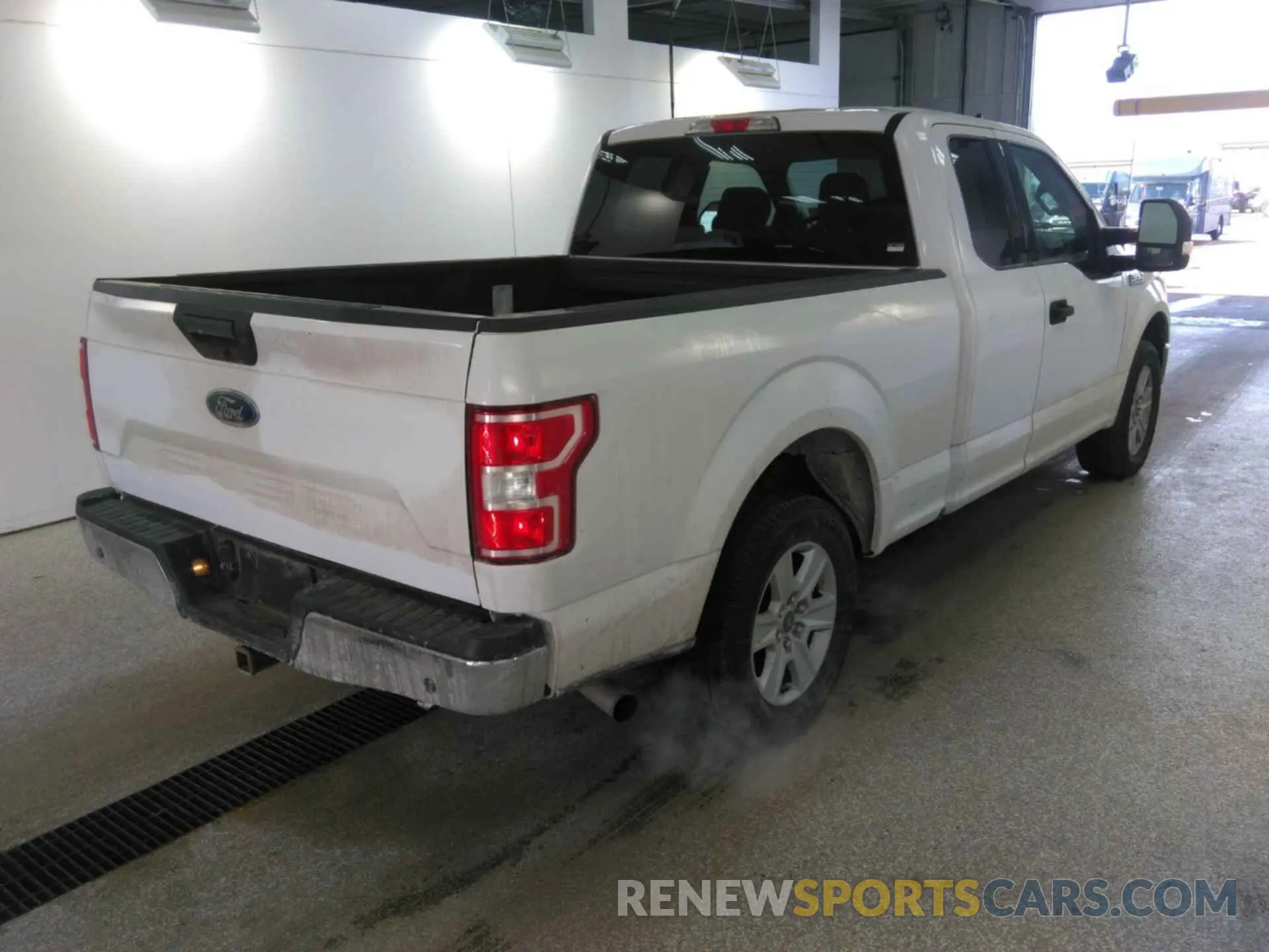 8 Photograph of a damaged car 1FTEX1C46KKE10542 FORD F150 2019