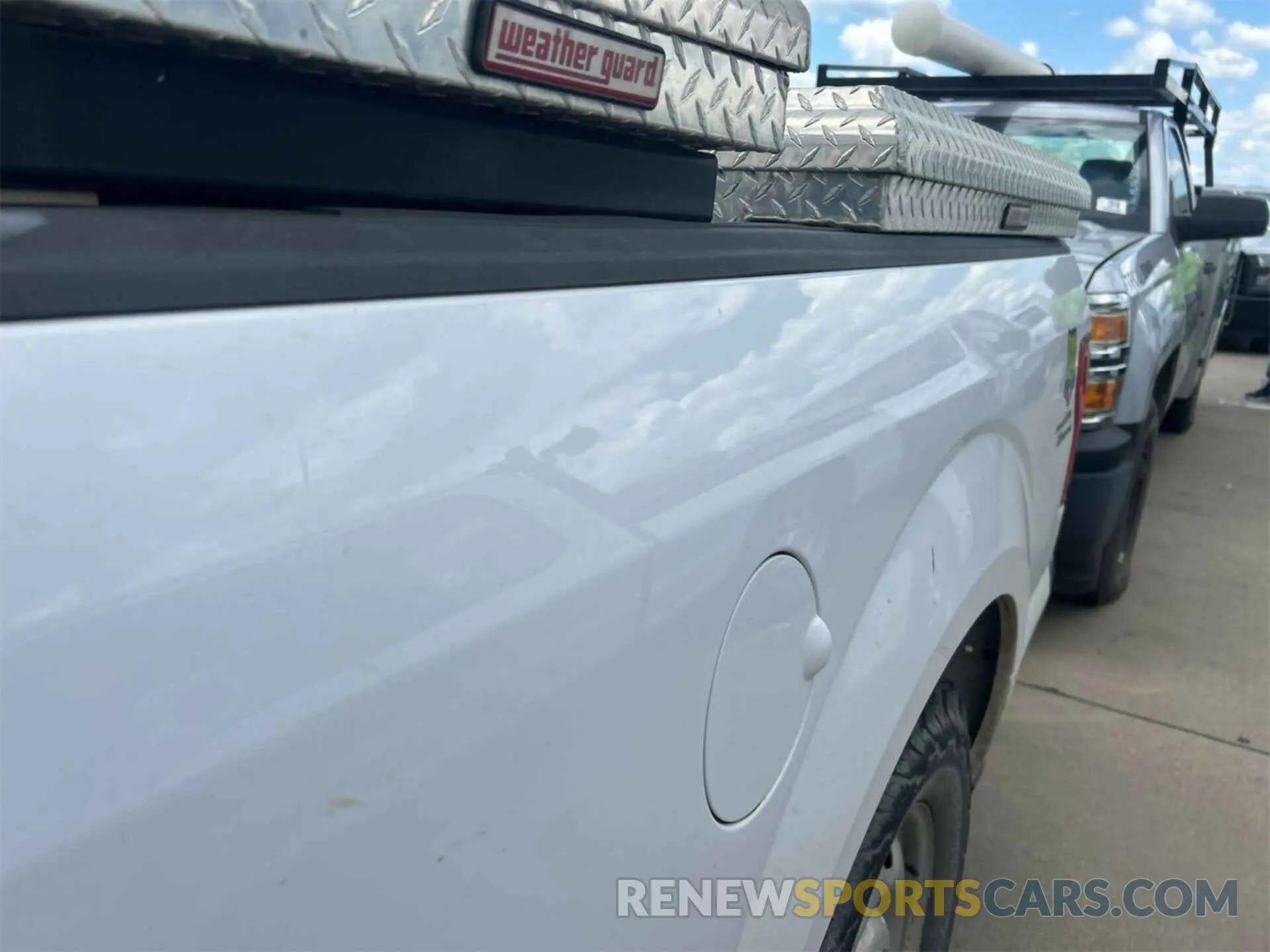16 Photograph of a damaged car 1FTEX1C51KKD18005 FORD F150 2019