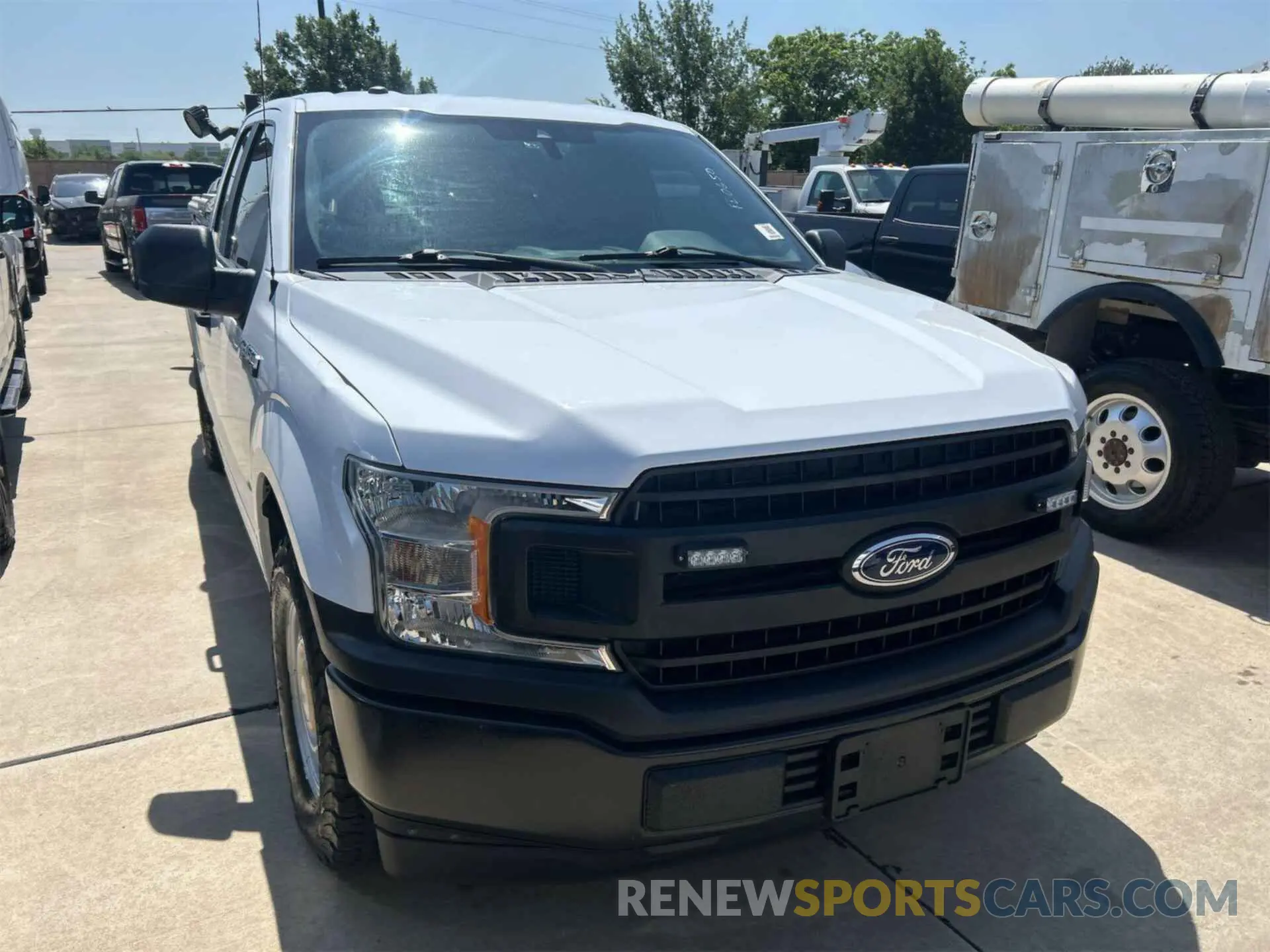 25 Photograph of a damaged car 1FTEX1C51KKD18005 FORD F150 2019