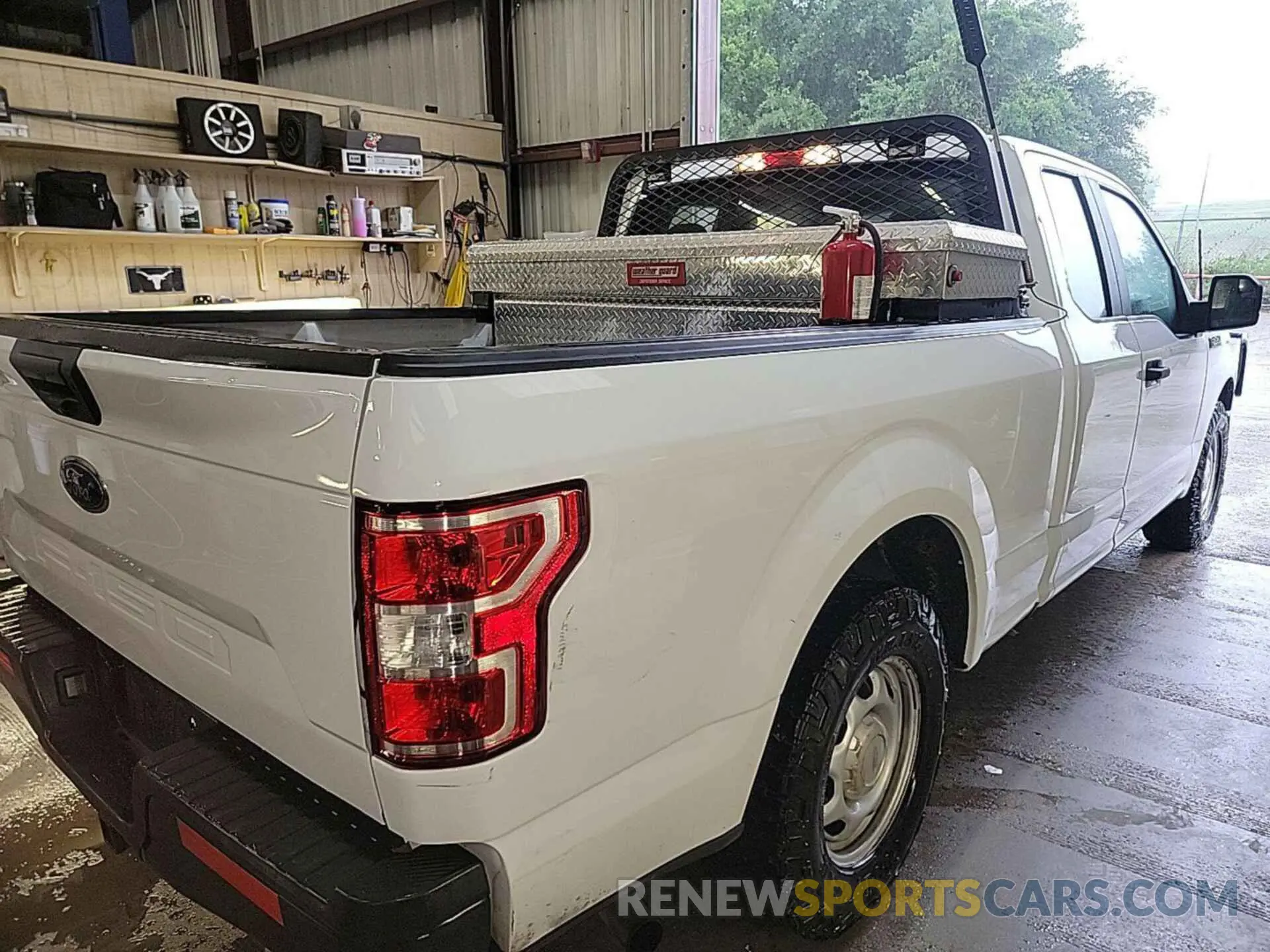 25 Photograph of a damaged car 1FTEX1CB0KKC55548 FORD F150 2019