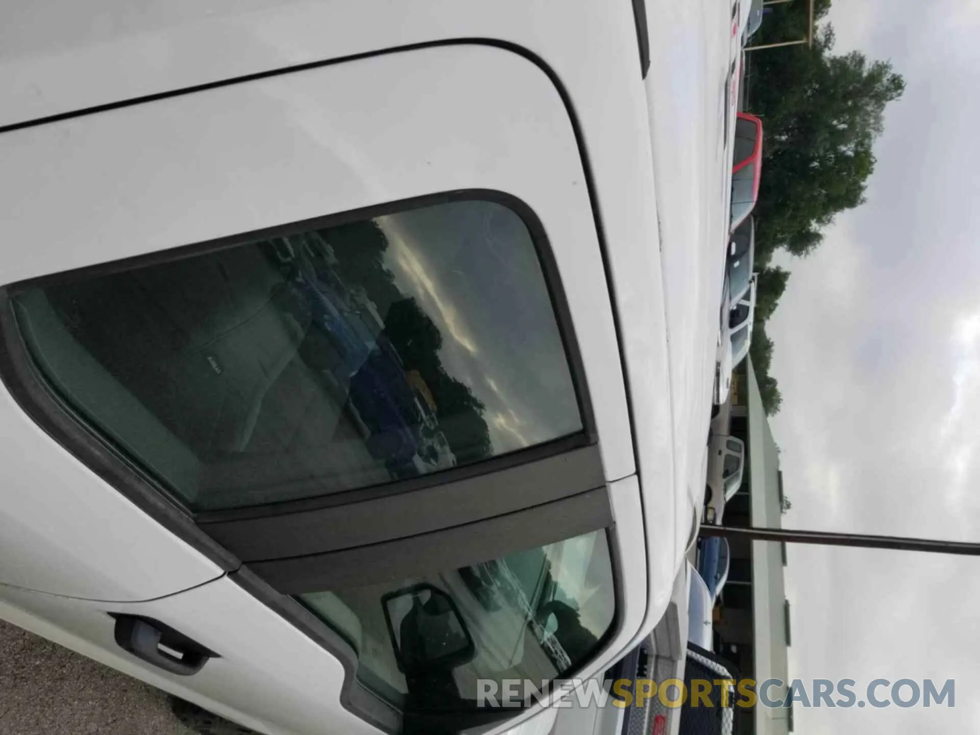 31 Photograph of a damaged car 1FTEX1CB0KKC55548 FORD F150 2019