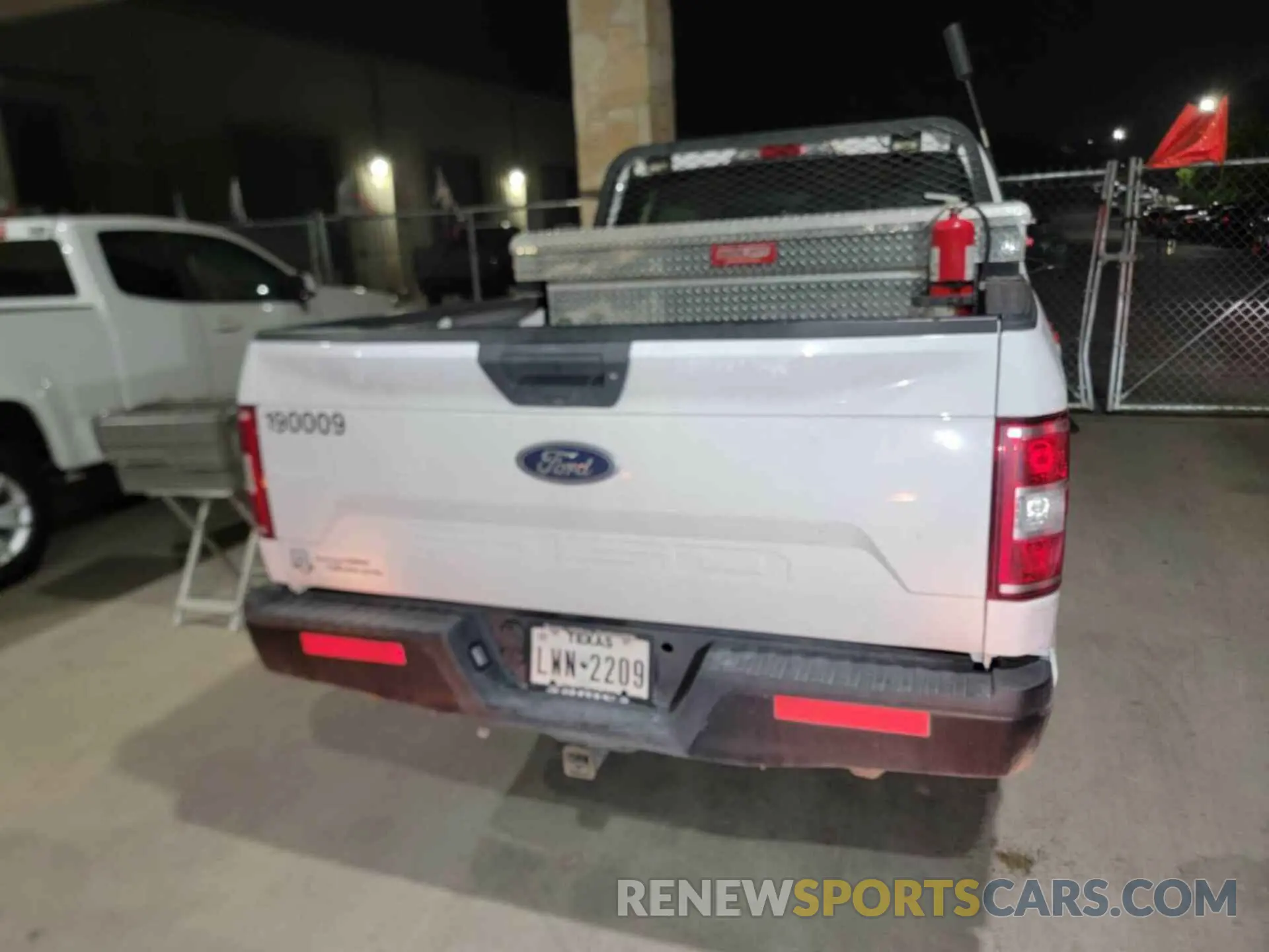 9 Photograph of a damaged car 1FTEX1CB0KKC55548 FORD F150 2019