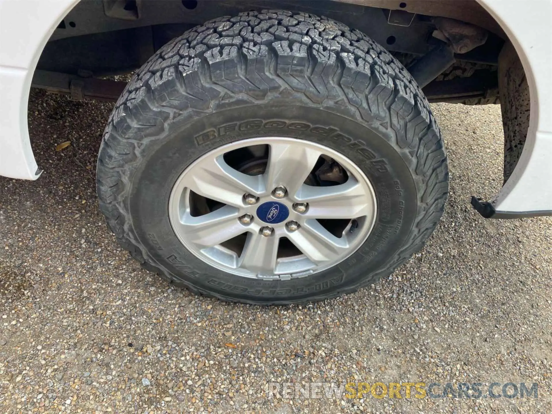 10 Photograph of a damaged car 1FTEX1CP1KKC22733 FORD F150 2019