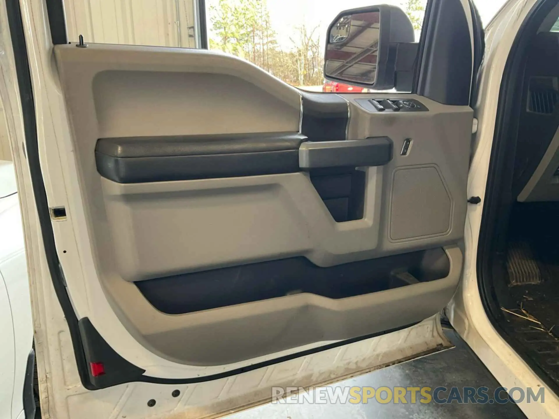 11 Photograph of a damaged car 1FTEX1CP2KKC43512 FORD F150 2019