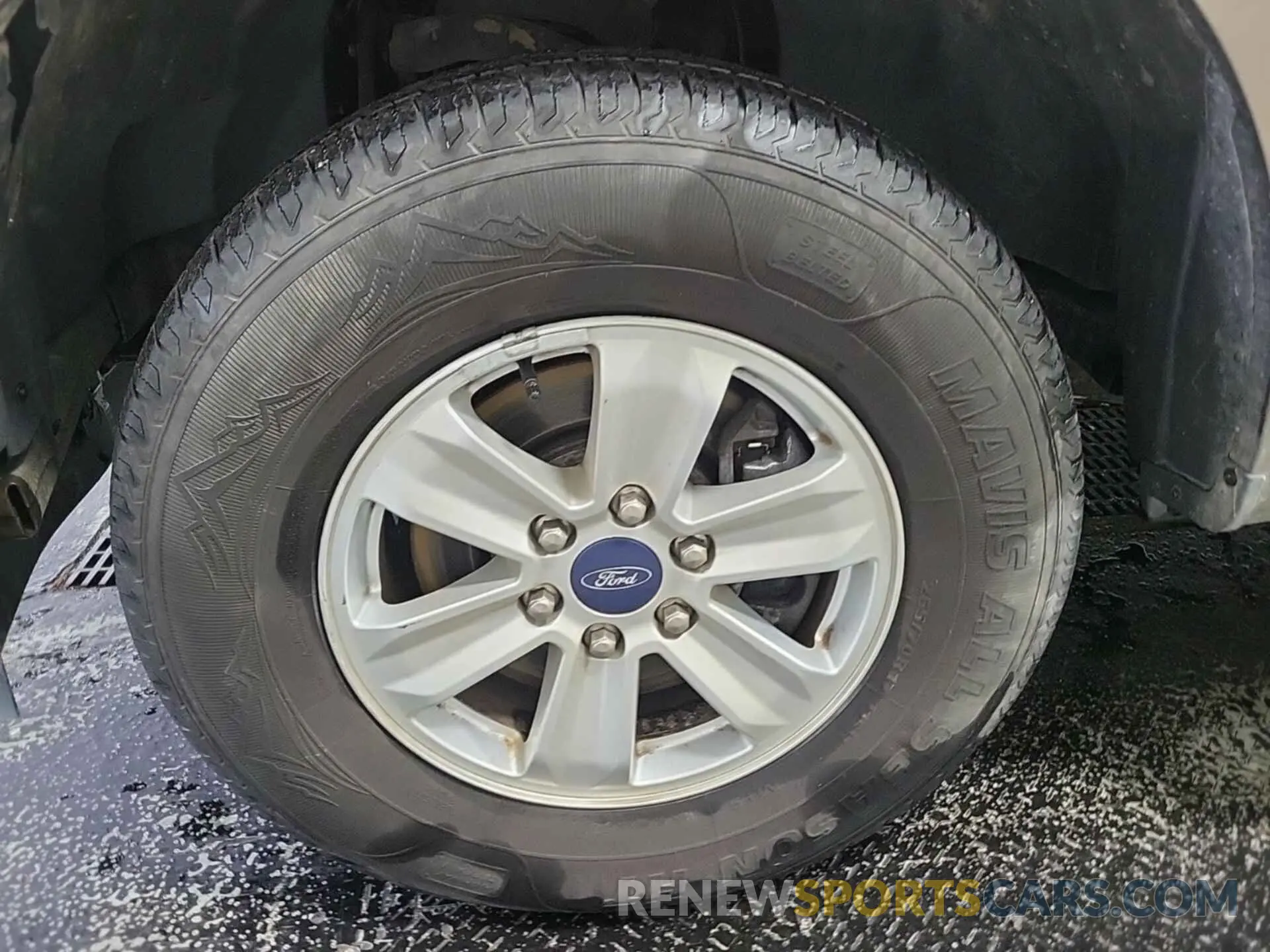15 Photograph of a damaged car 1FTEX1EB0KKC55854 FORD F150 2019