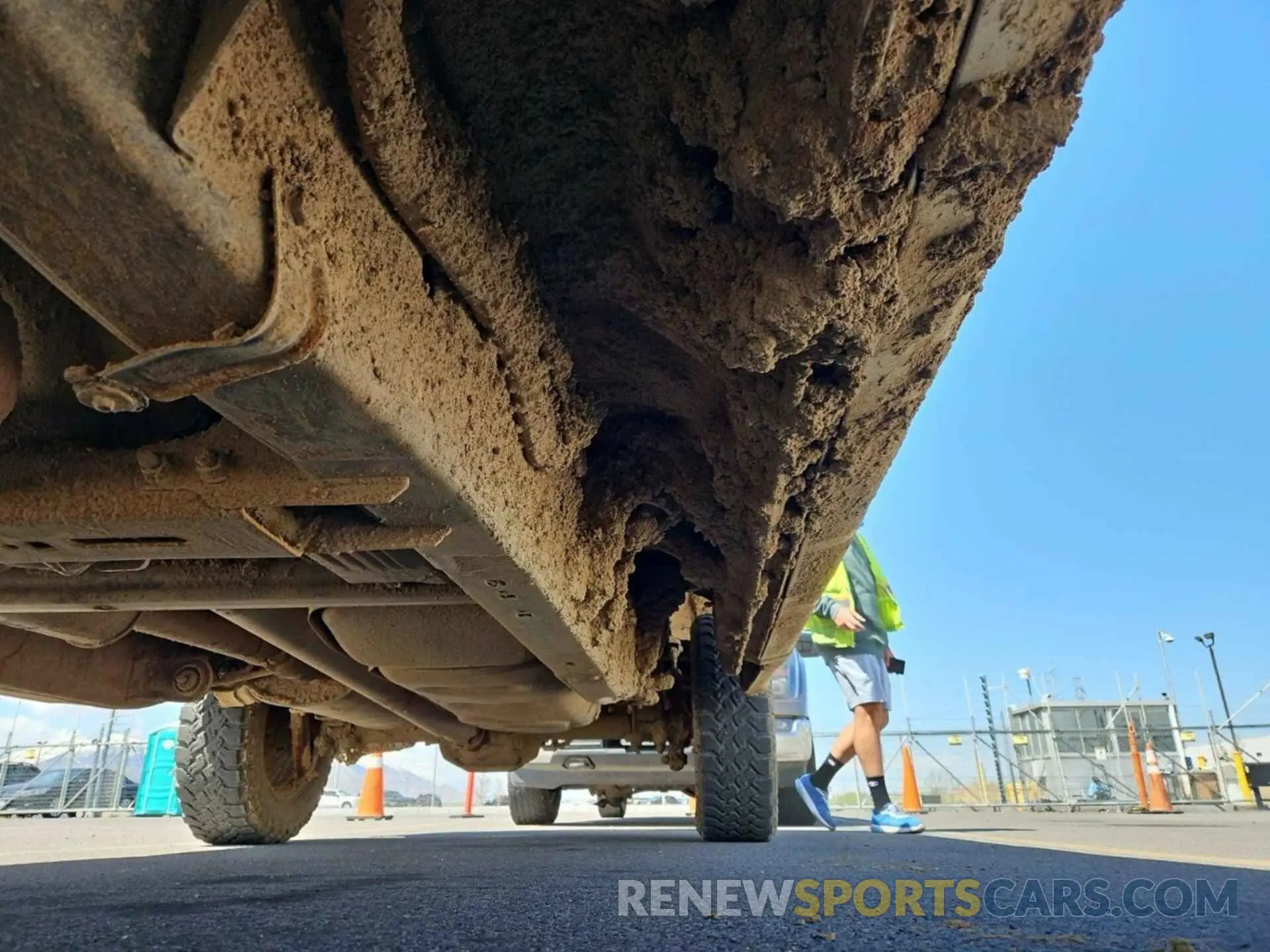 3 Photograph of a damaged car 1FTEX1EB1KKD33686 FORD F150 2019