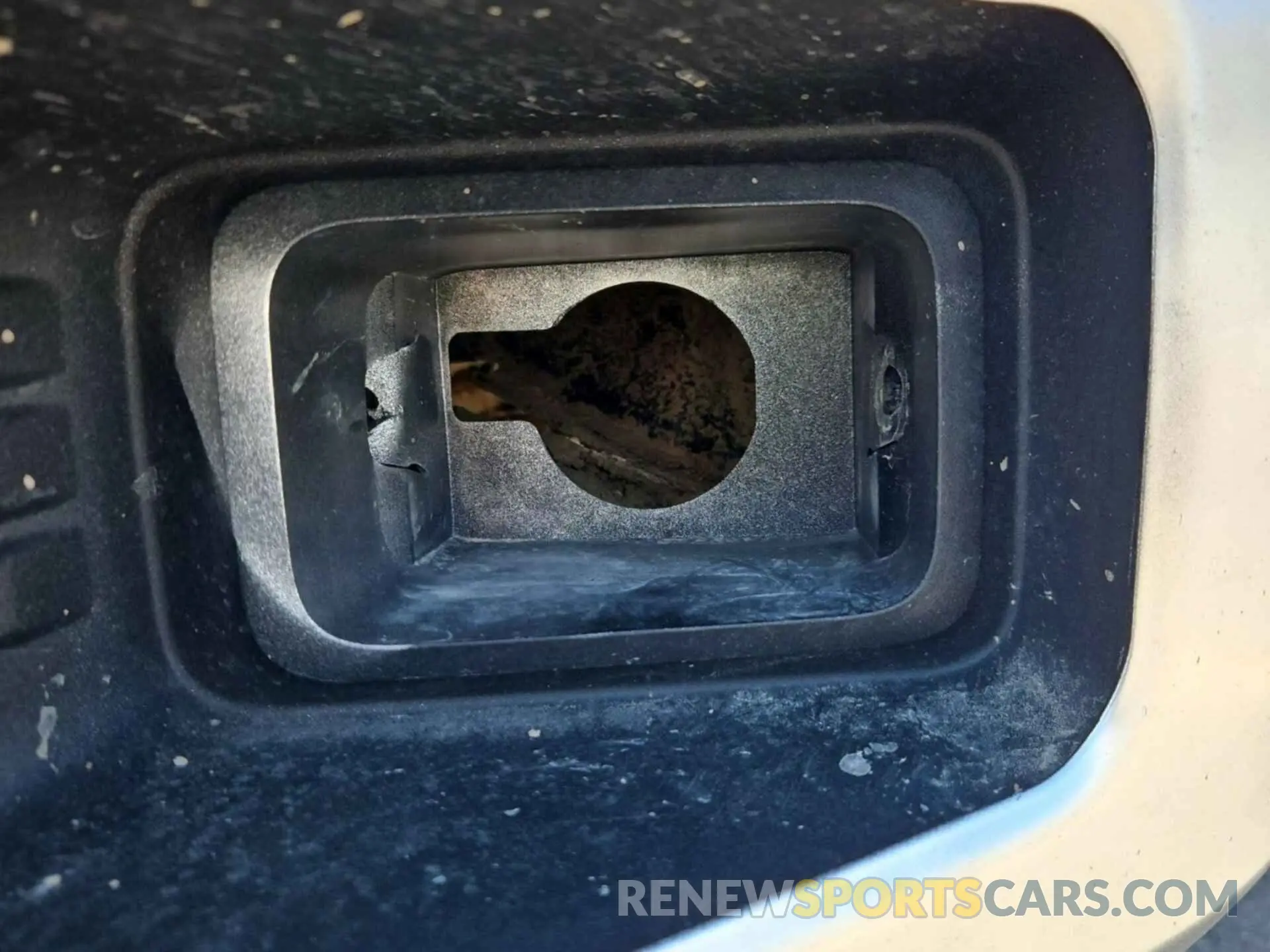 37 Photograph of a damaged car 1FTEX1EB1KKD33686 FORD F150 2019