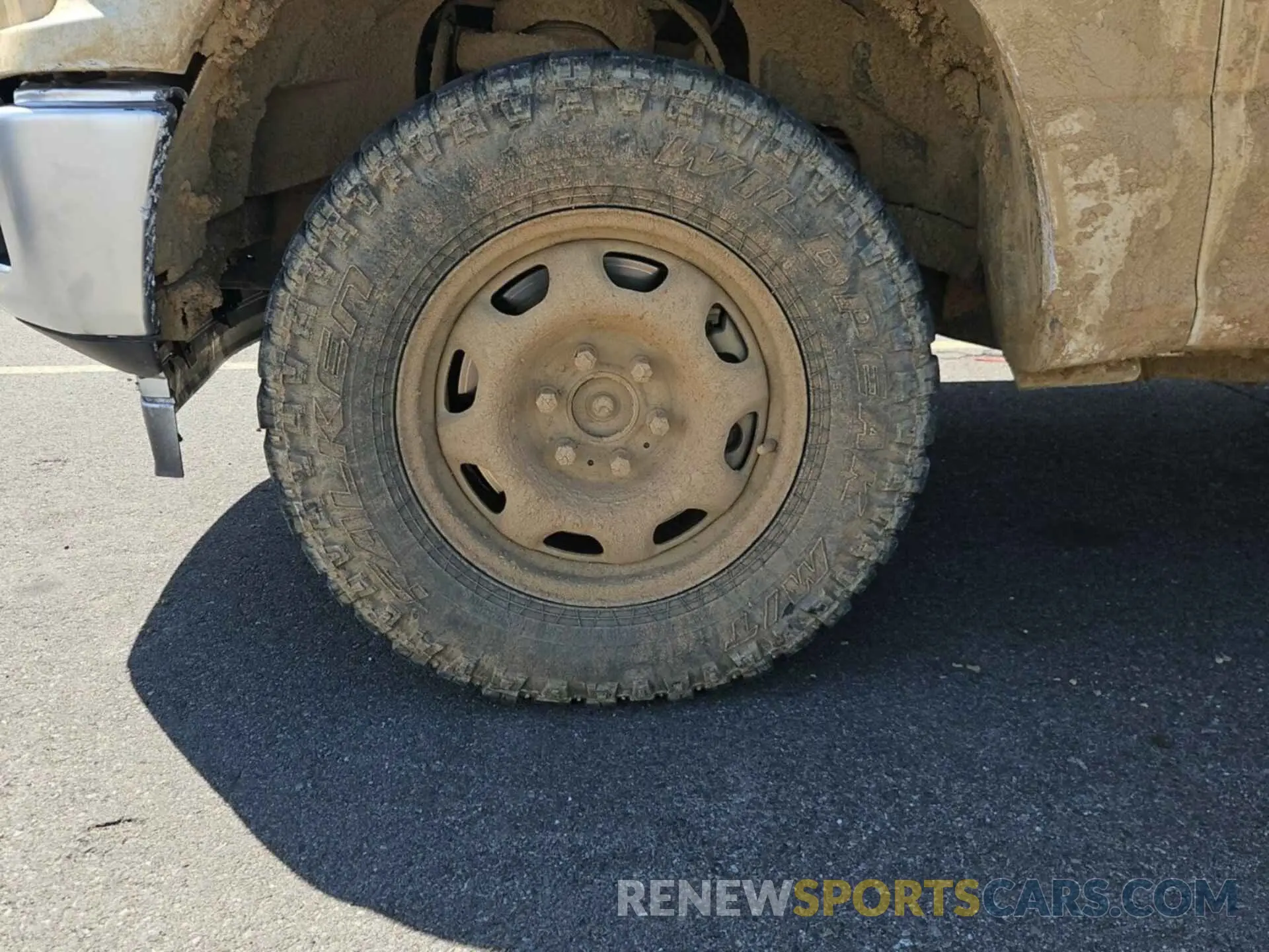5 Photograph of a damaged car 1FTEX1EB1KKD33686 FORD F150 2019
