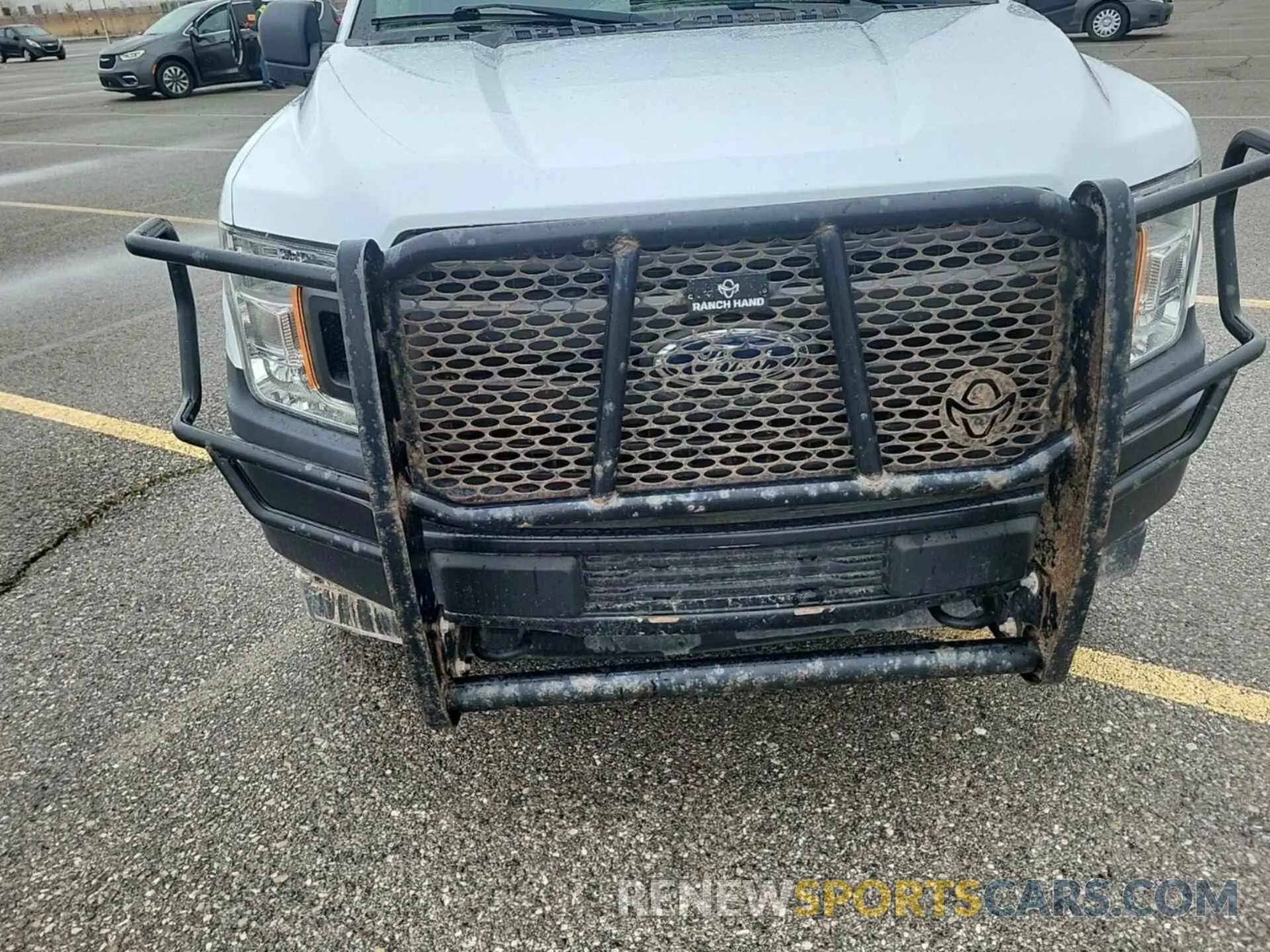 14 Photograph of a damaged car 1FTEX1EB2KKD00664 FORD F150 2019